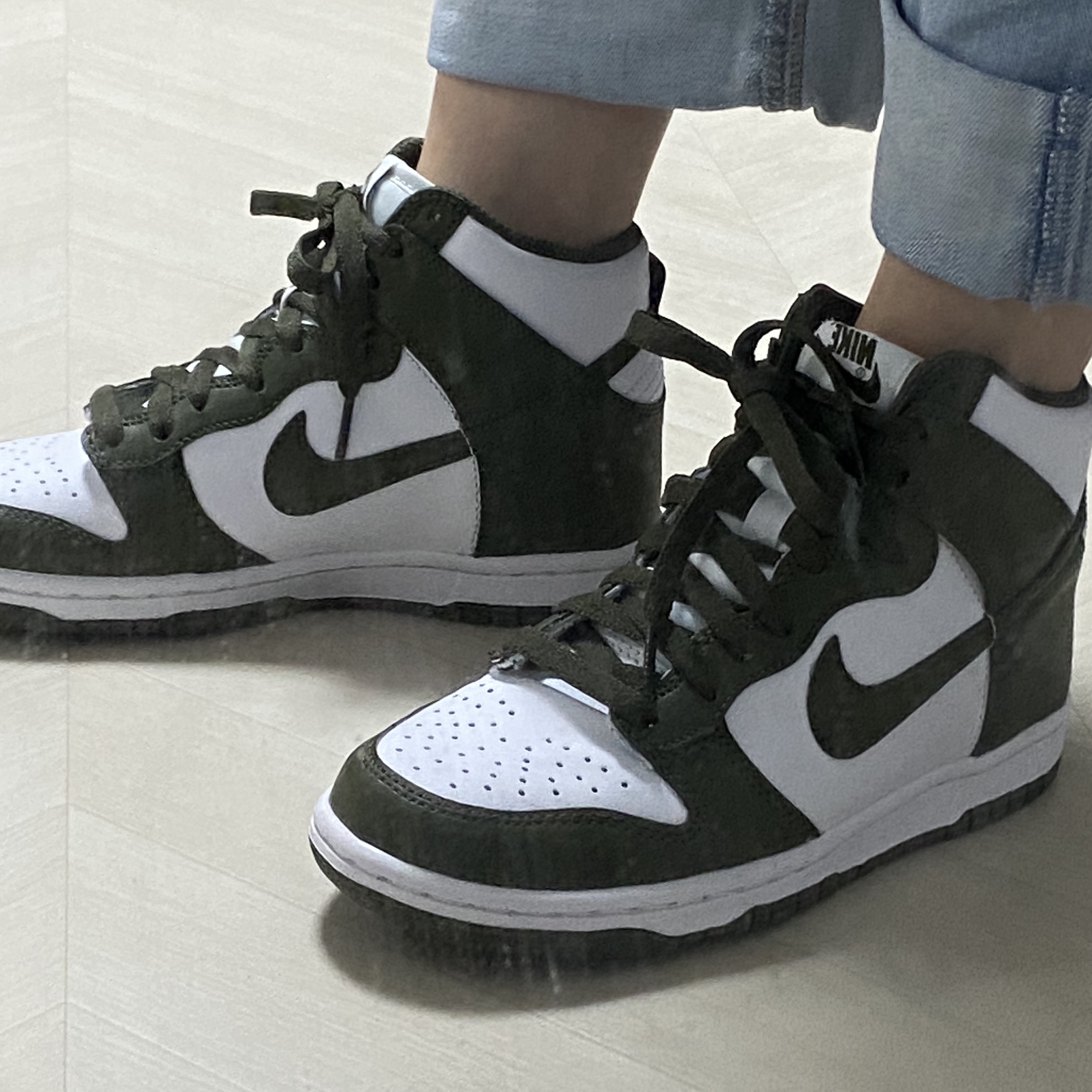 (GS) Nike Dunk High Cargo Khaki 착용 스타일