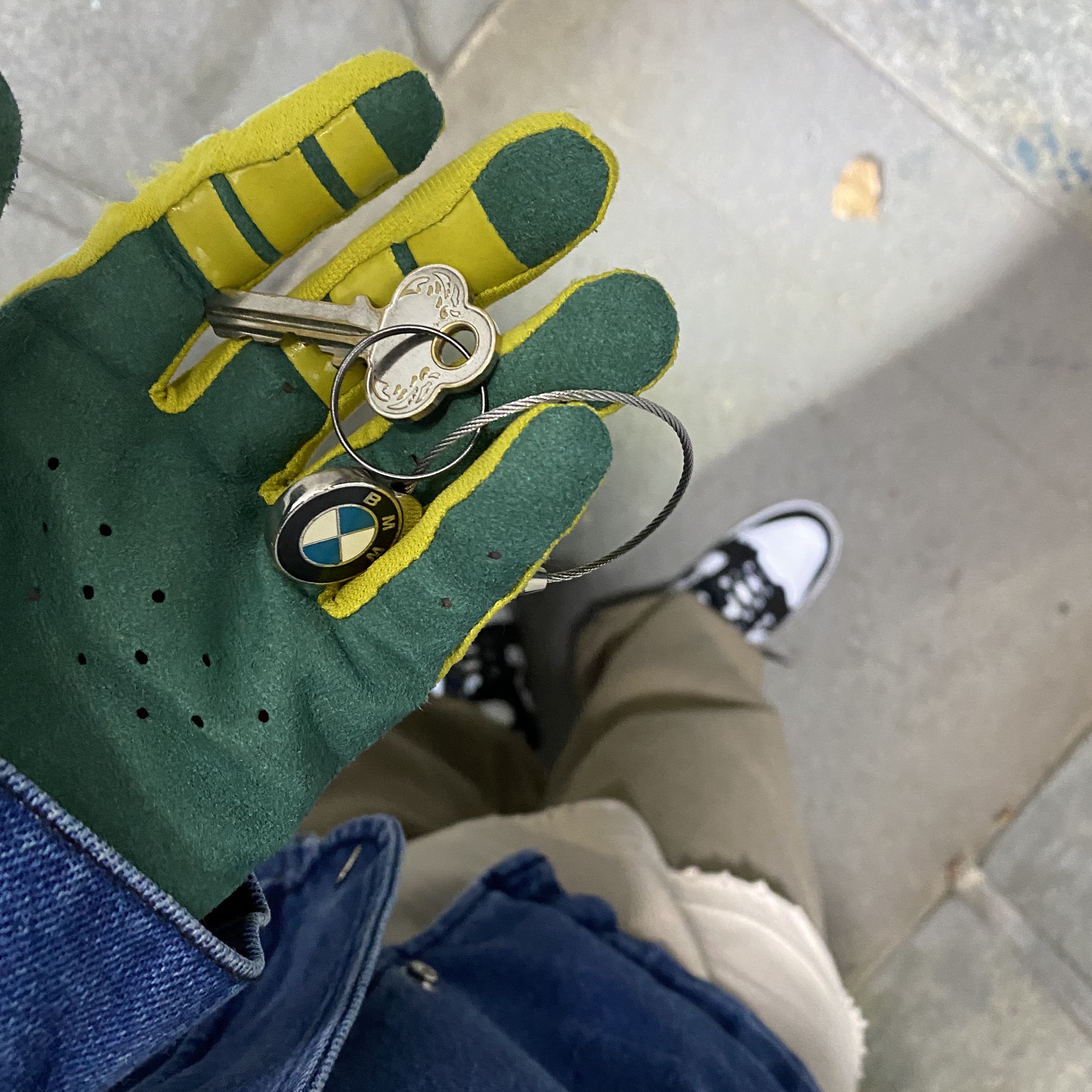 Nike Dunk Low Retro Black, Supreme x Honda x Fox Racing Gloves Moss - 19FW 착용 스타일 - 2