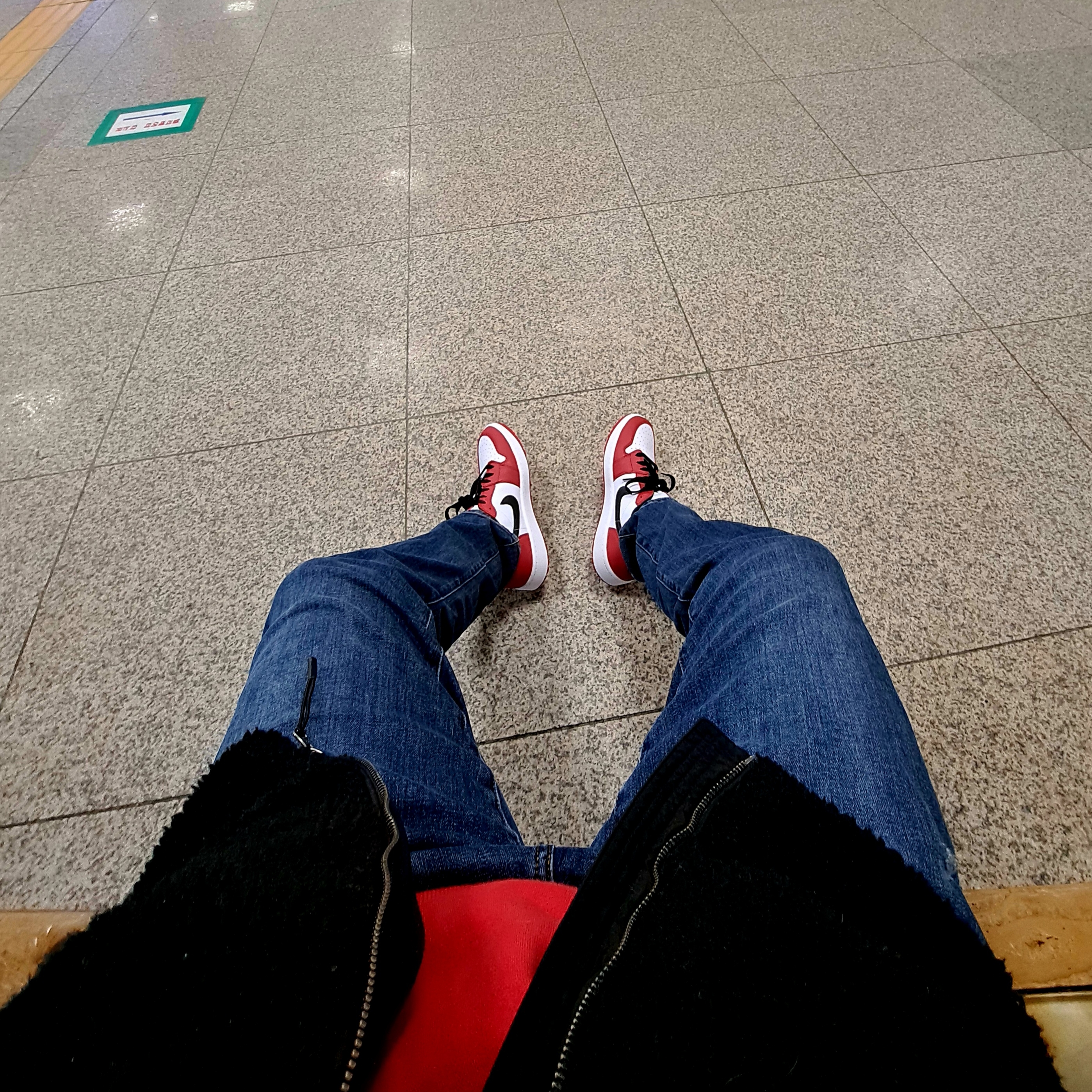 Jordan 1 Low Golf Chicago 착용 스타일