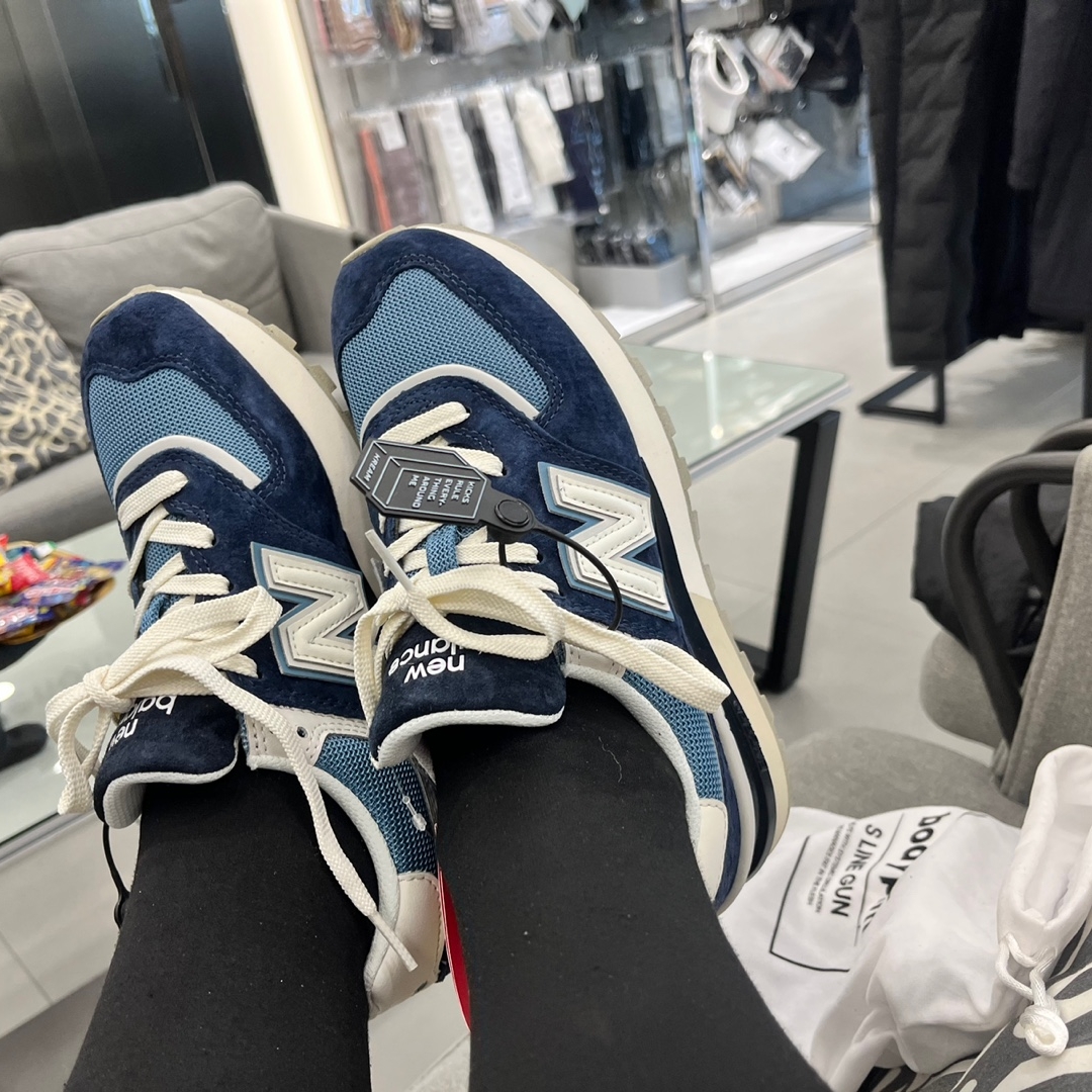 New Balance 574 Legacy Navy Sea Salt 착용 스타일