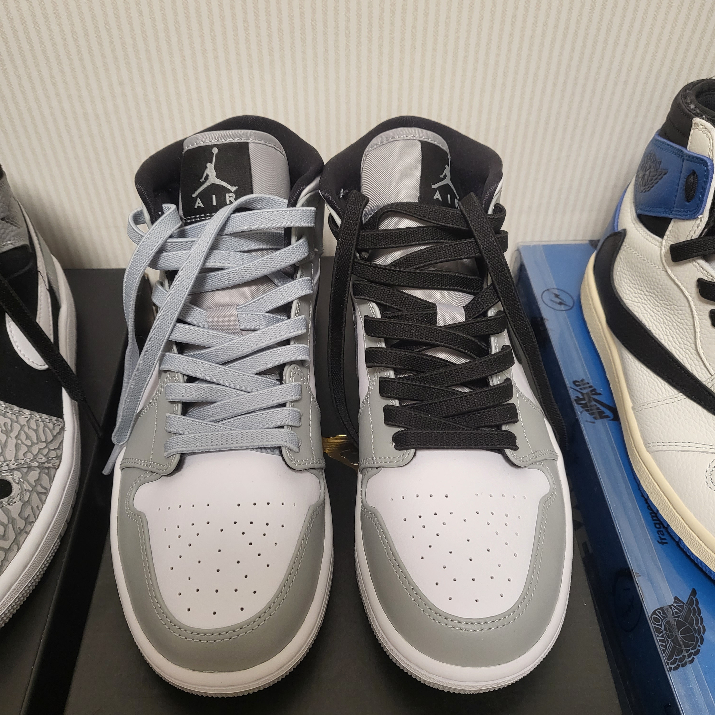 Jordan 1 Mid Light Smoke Grey 착용 스타일