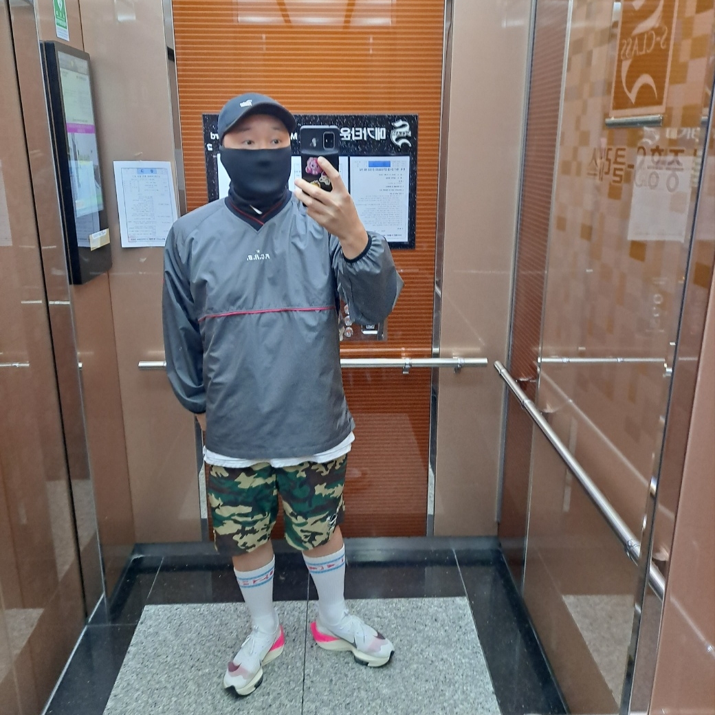 Nike Air Zoom Alphafly Next% Eliud Kipchoge Pink Blast, Nike x Patta Aerobill Cap Brown 착용 스타일 - 1