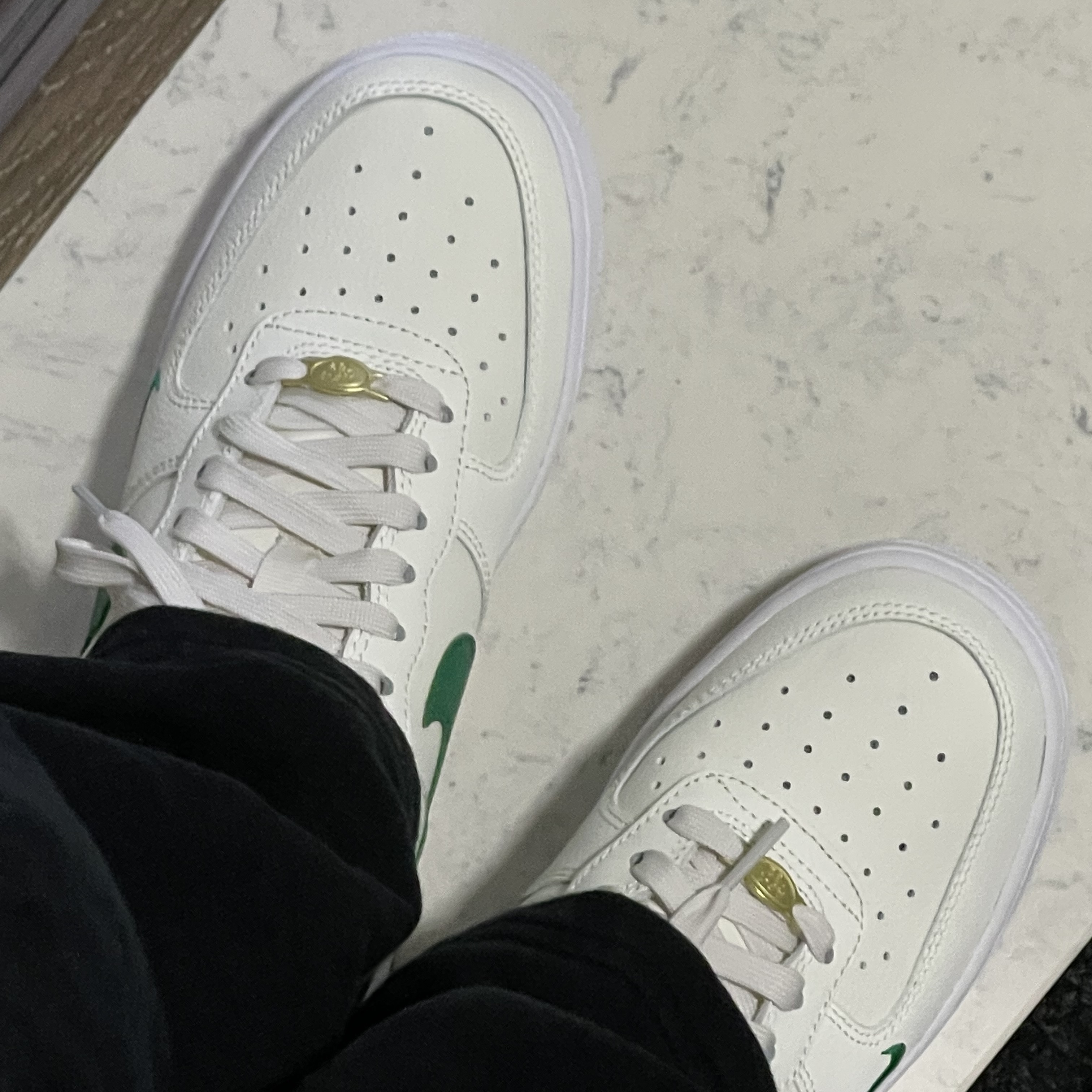 (W) Nike Air Force 1 '07 SE 40th Anniversary Join Forces Sail Malachite 착용 스타일 - 1