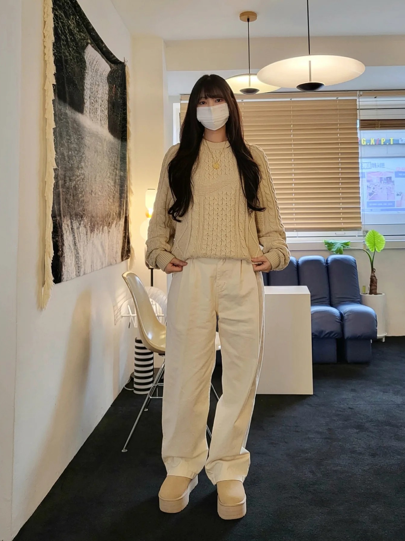 Nike Cable Knit LS Sweater Rattan - Asia, (W) UGG Classic Ultra Mini Platform Boots Driftwood 착용 스타일 - 1
