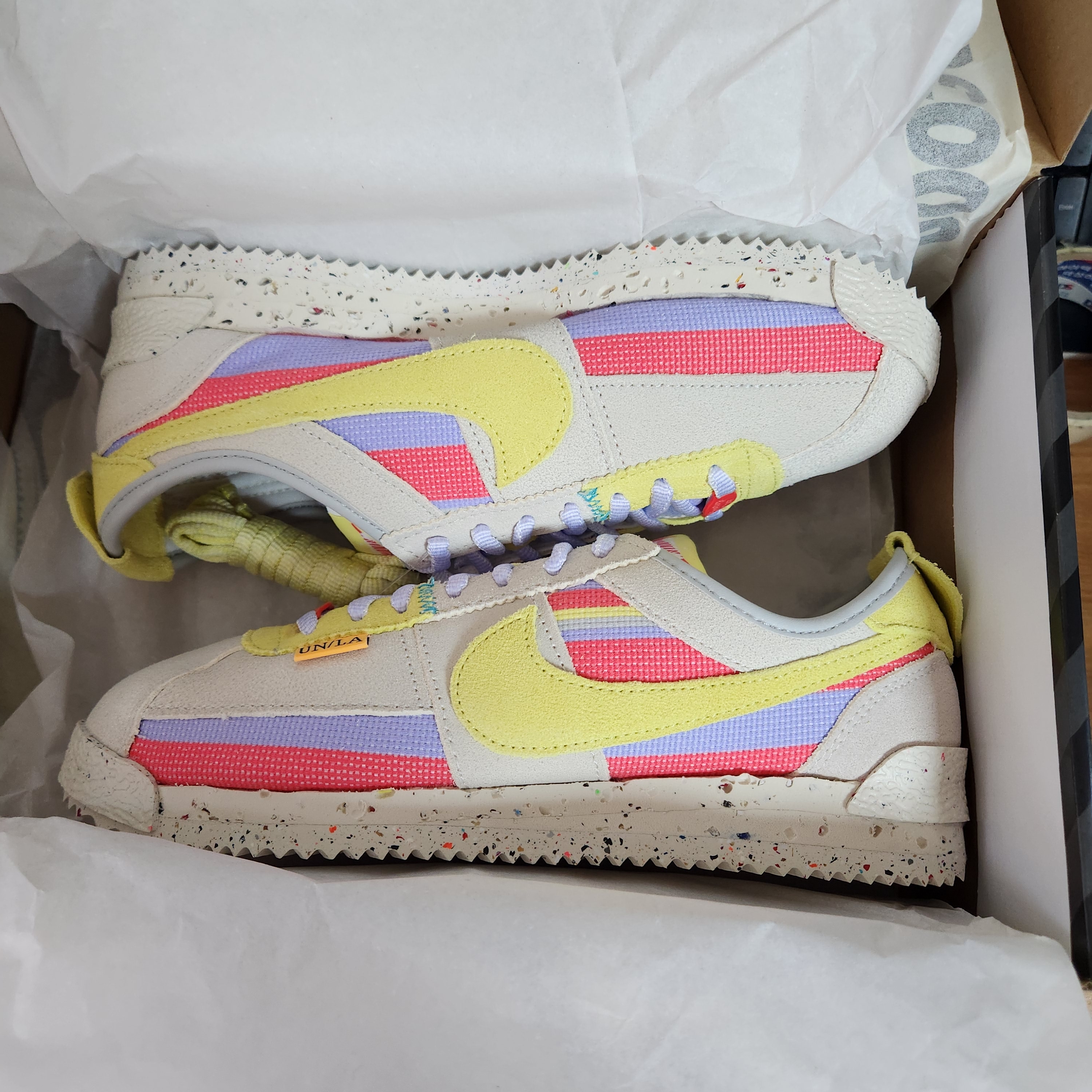 Nike x Union Cortez SP Lemon Frost 착용 스타일 - 1
