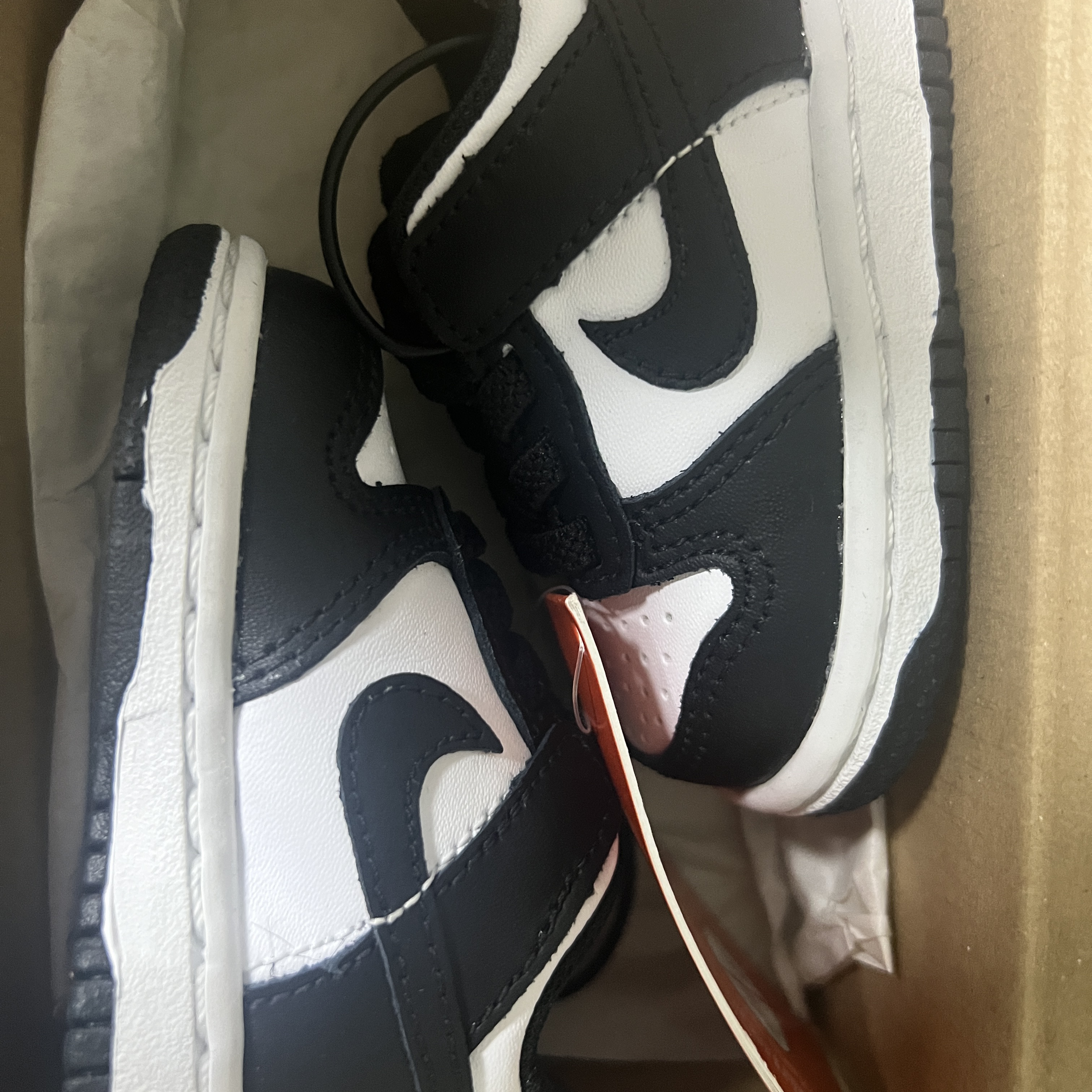 (TD) Nike Dunk Low Black 착용 스타일 - 1