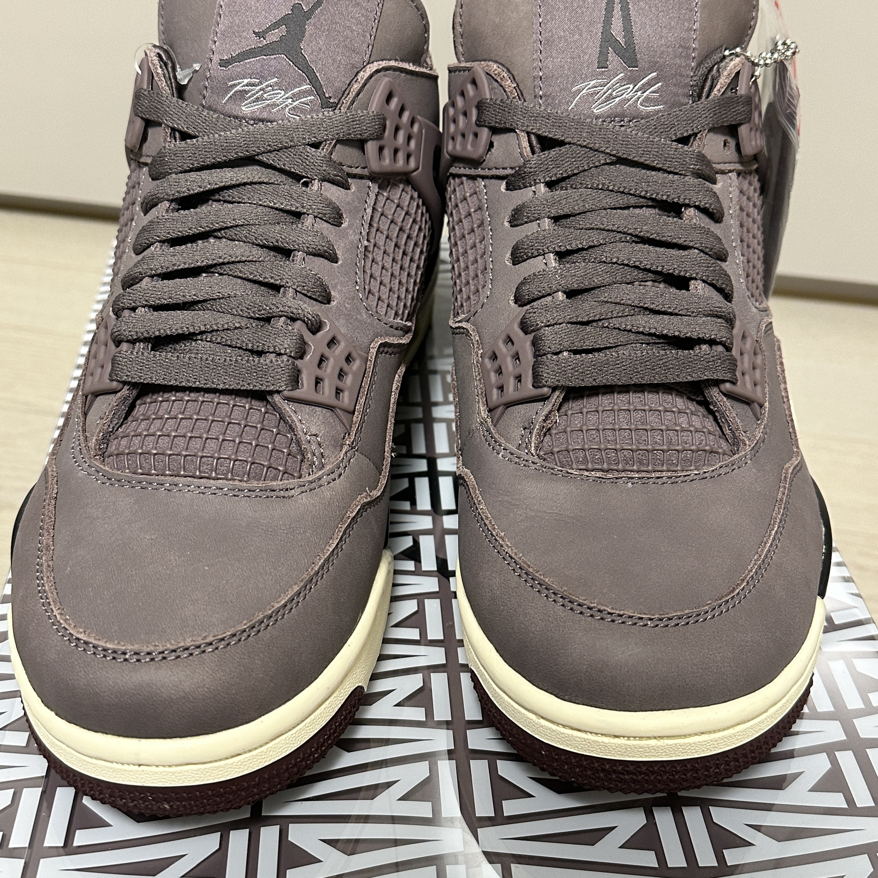 Jordan 4 x A Ma Maniere Retro Violet Ore 착용 스타일 - 3