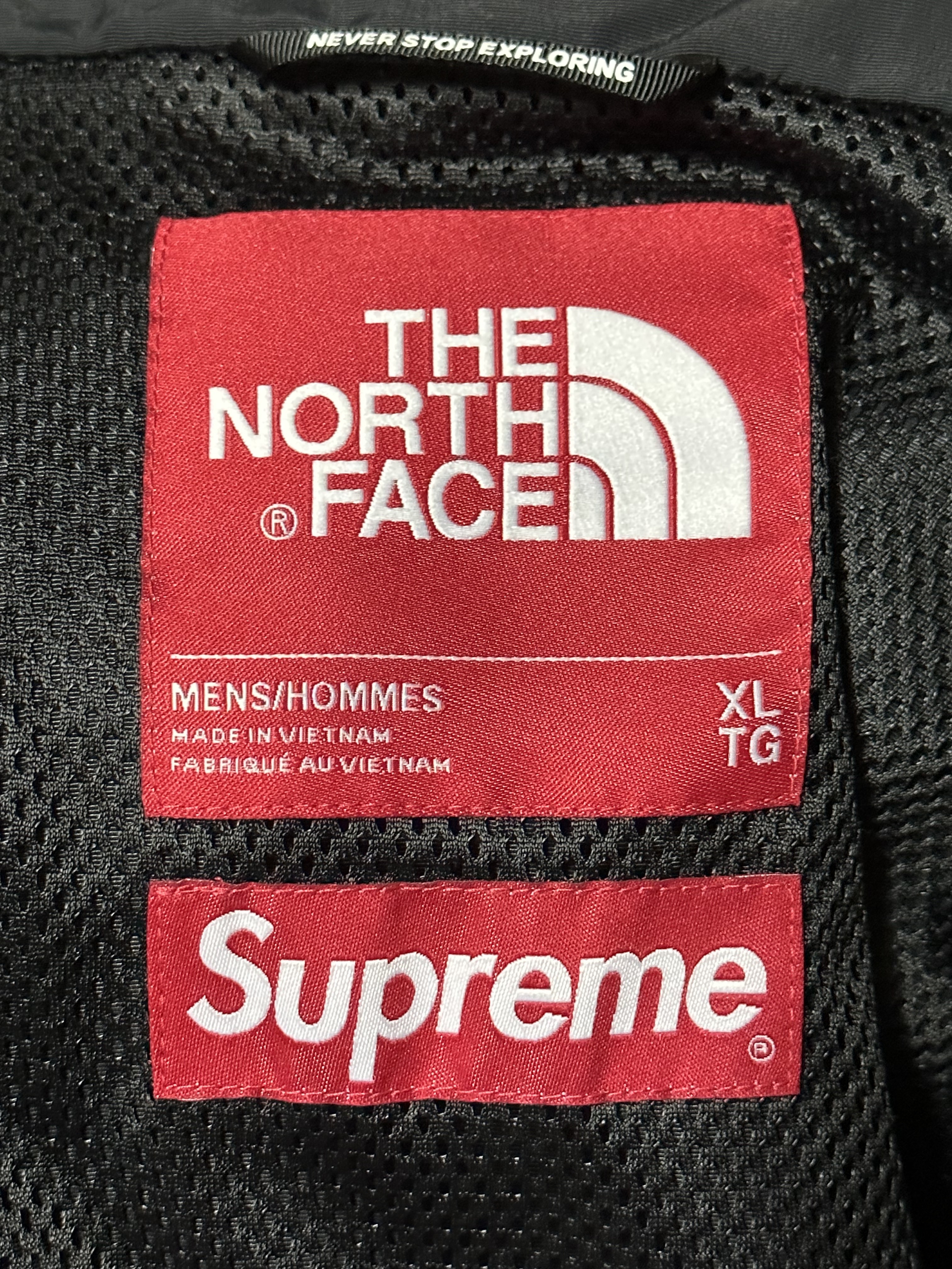 Supreme x The North Face Trekking Convertible Jacket Black - 22SS 착용 스타일 - 4