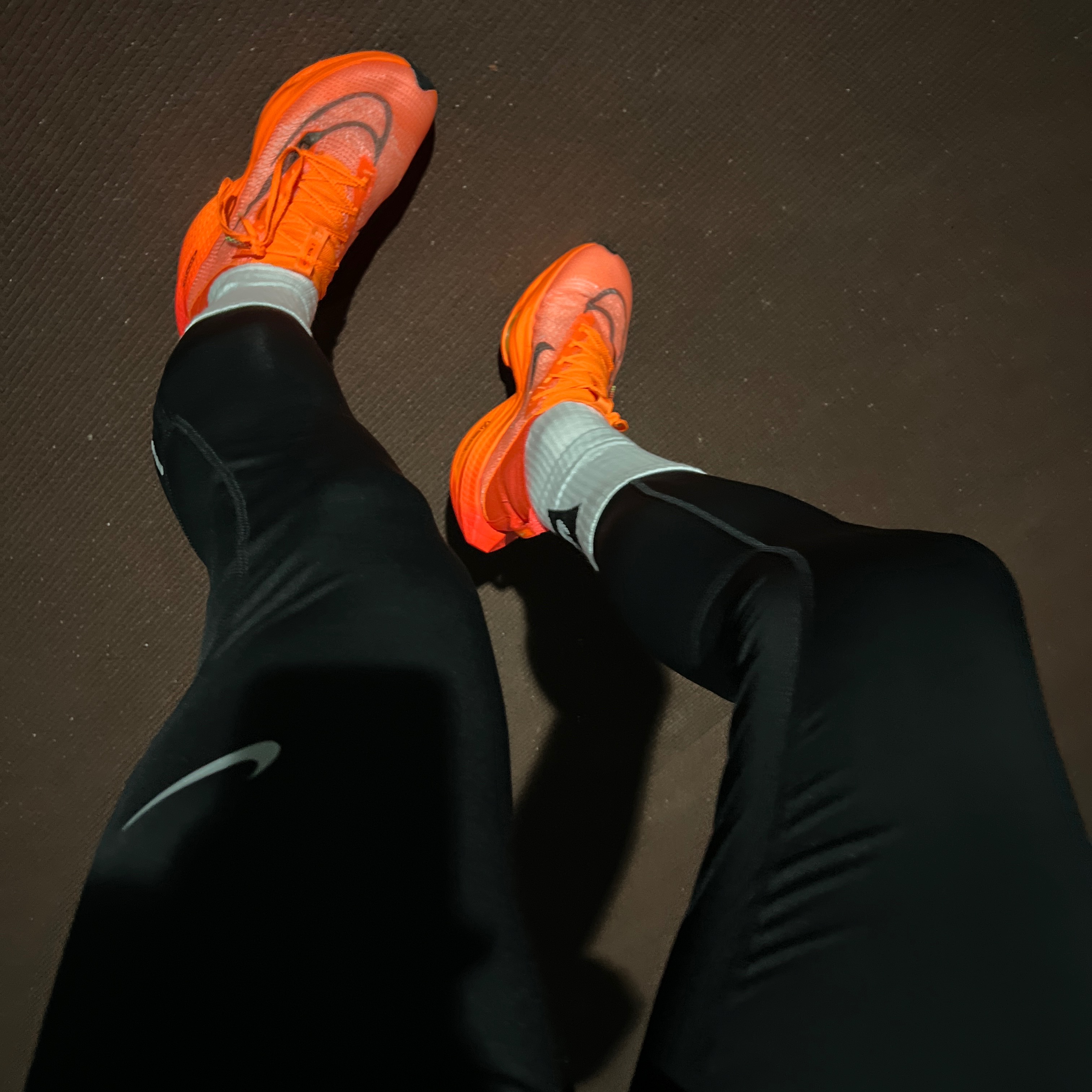 Nike Air Zoom Alphafly Next% 2 Total Orange 착용 스타일