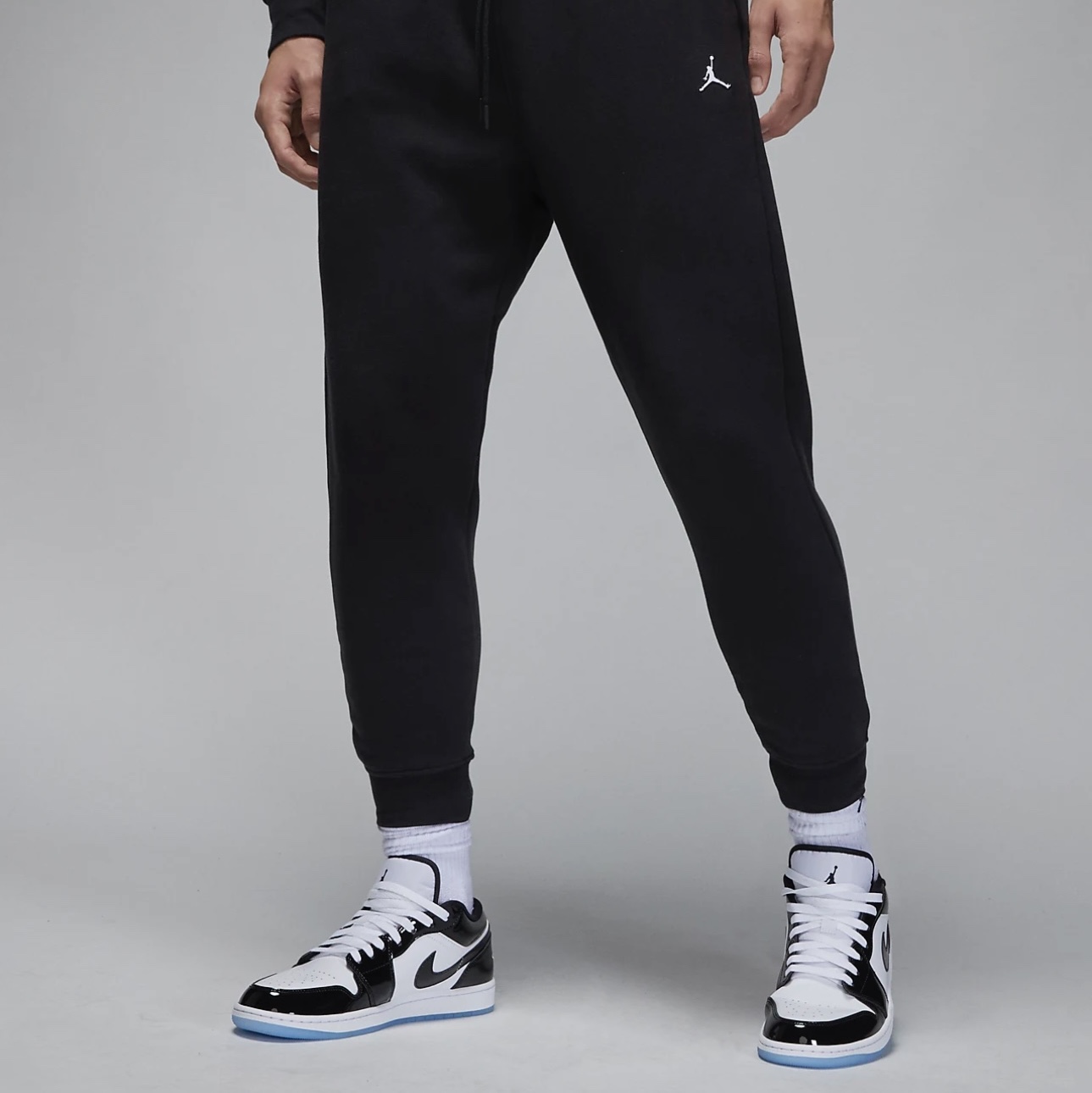 Jordan 1 Low SE Concord 착용 스타일 - 1