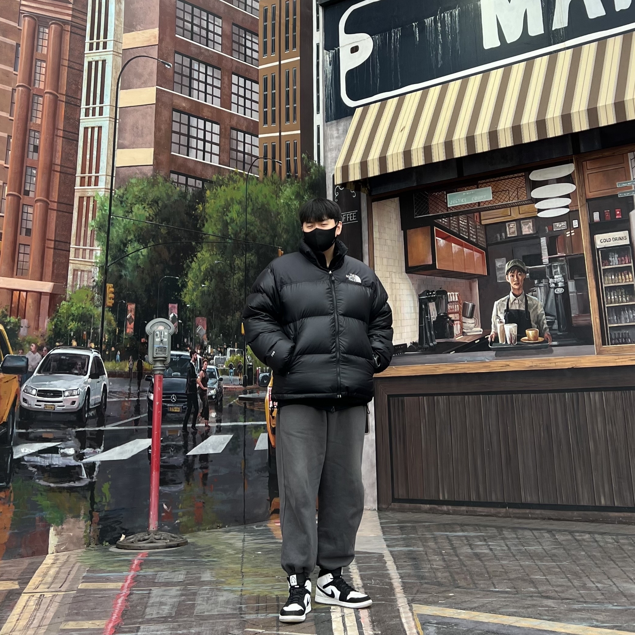 Nike Big Swoosh Full Zip Jacket Black Sail, Jordan 1 Mid SE Diamond 착용 스타일 - 2