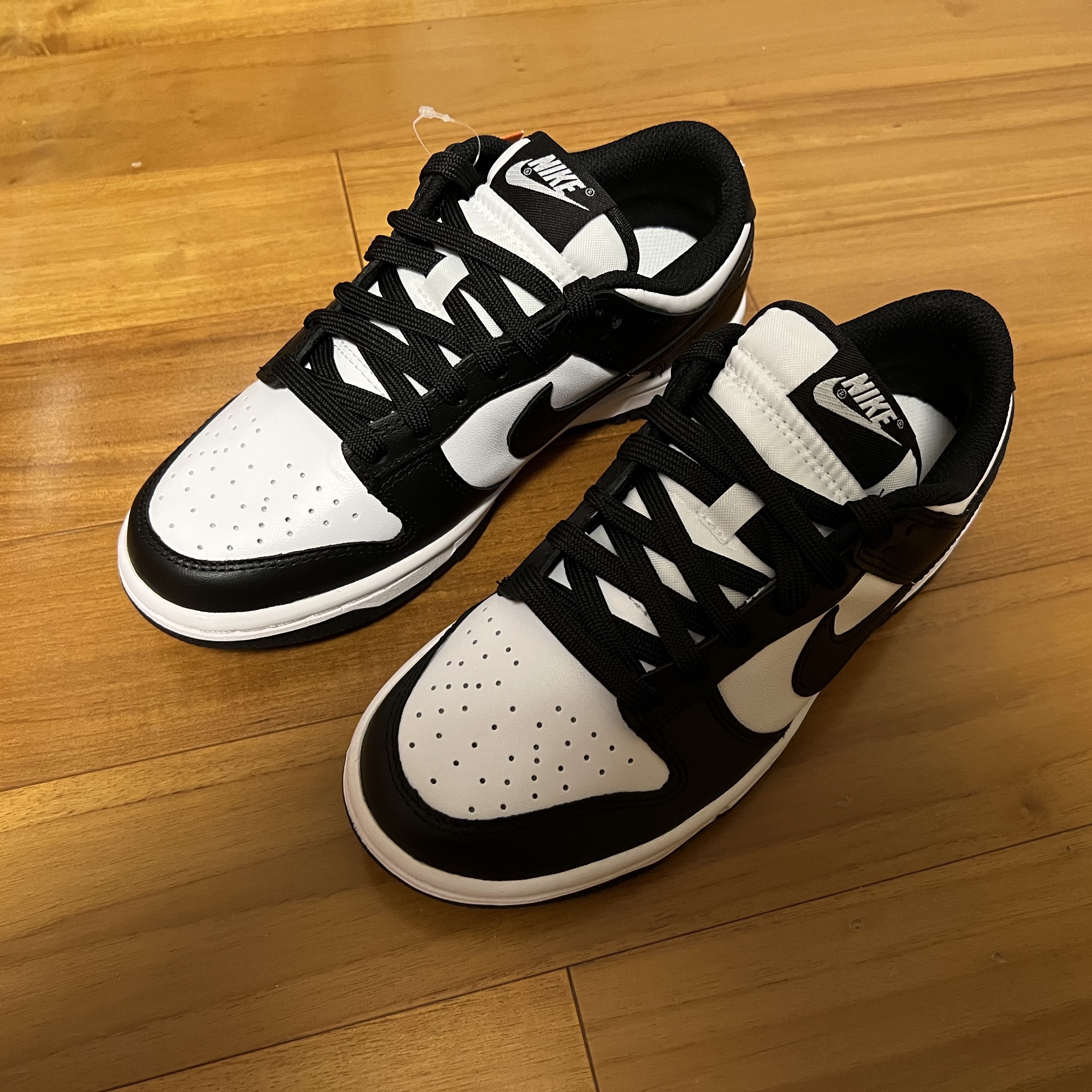 (W) Nike Dunk Low Black 착용 스타일