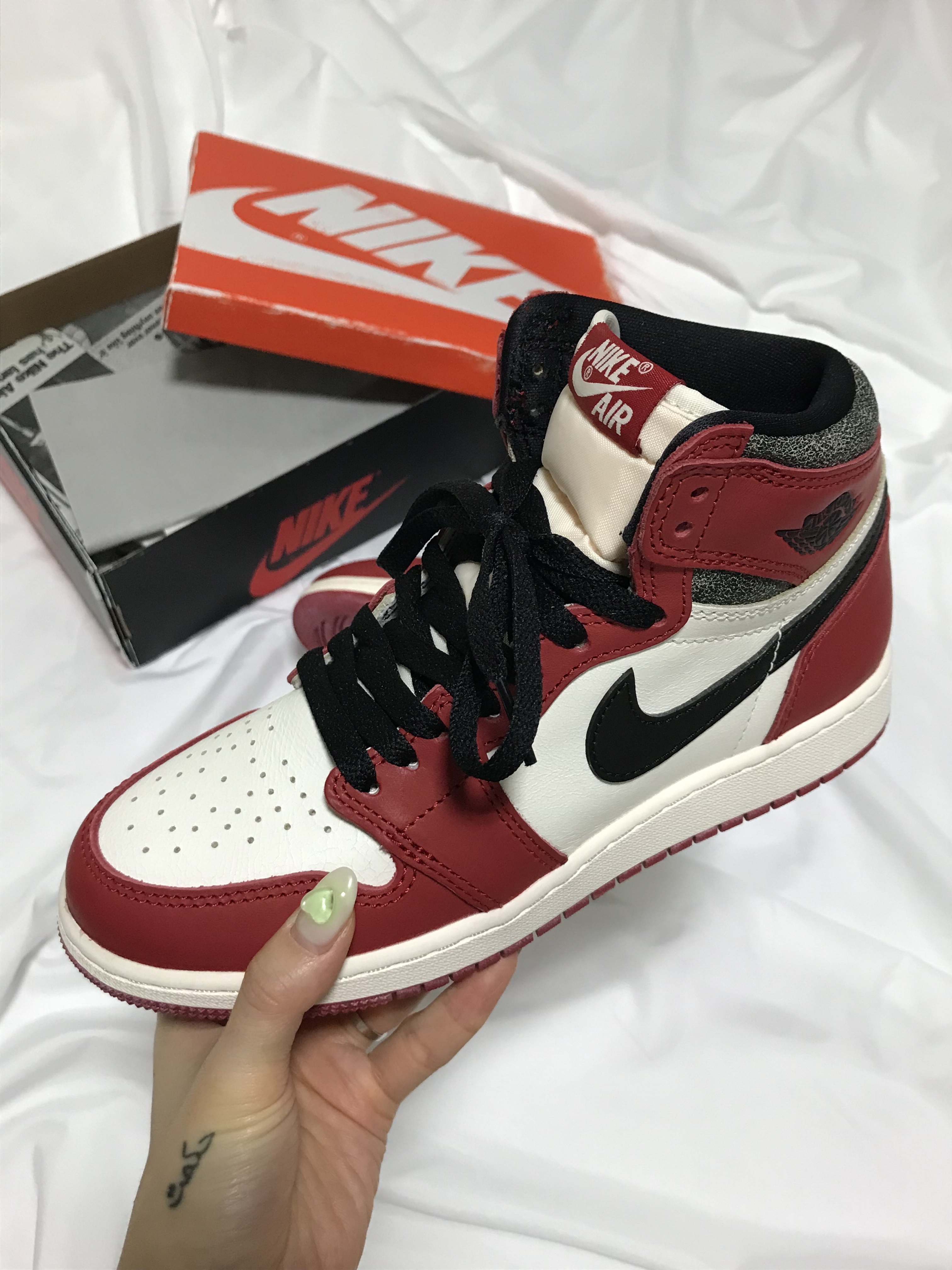 (GS) Jordan 1 Retro High OG Chicago 2022 착용 스타일 - 1