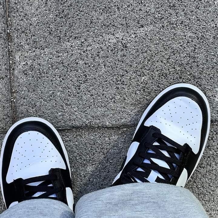 (W) Nike Dunk Low Black 착용 스타일 - 2