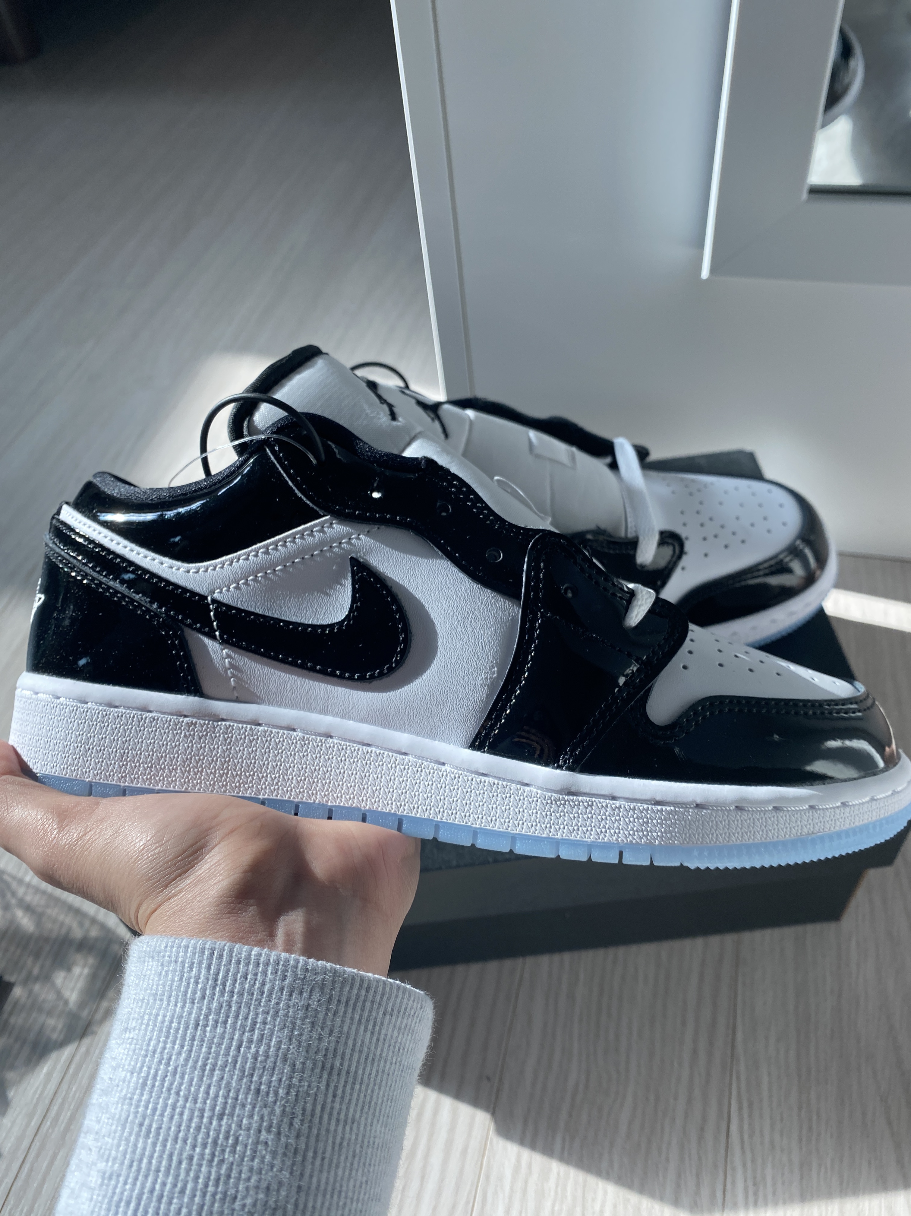 (GS) Jordan 1 Low SE Concord 착용 스타일 - 2