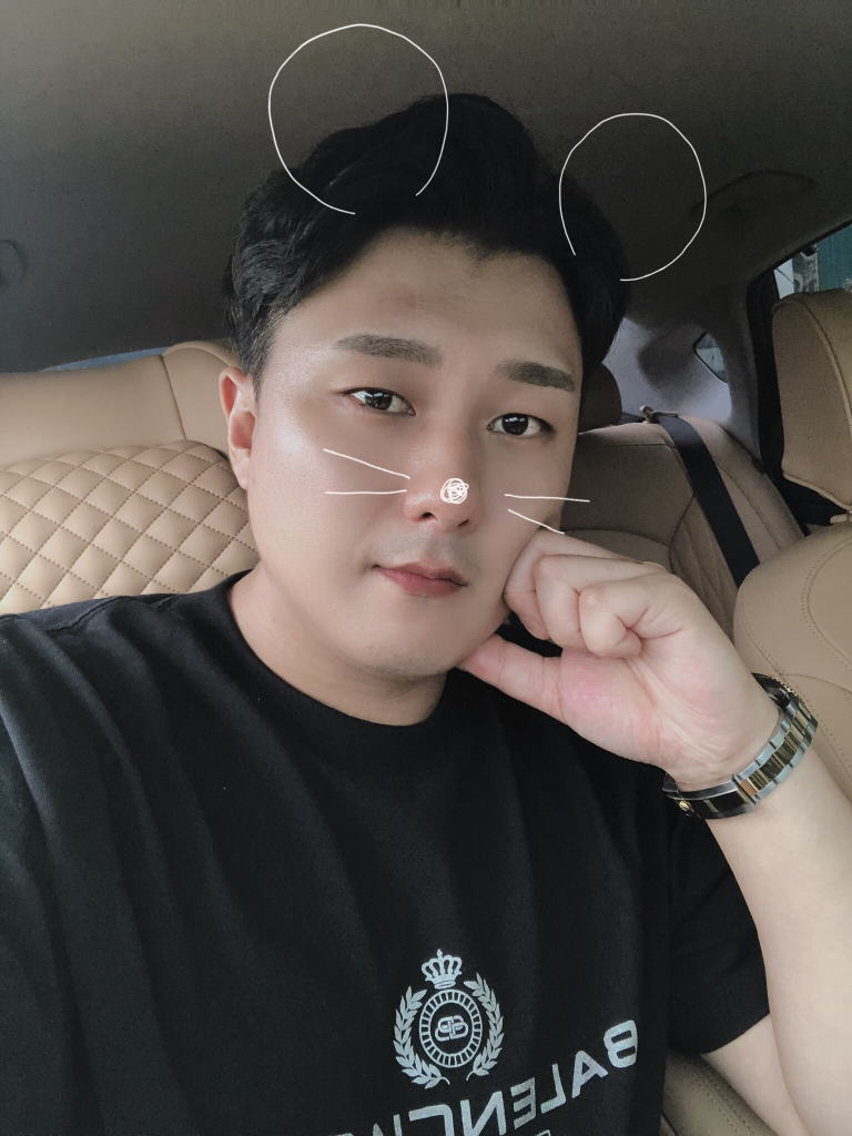 KREAM 프로필 이미지