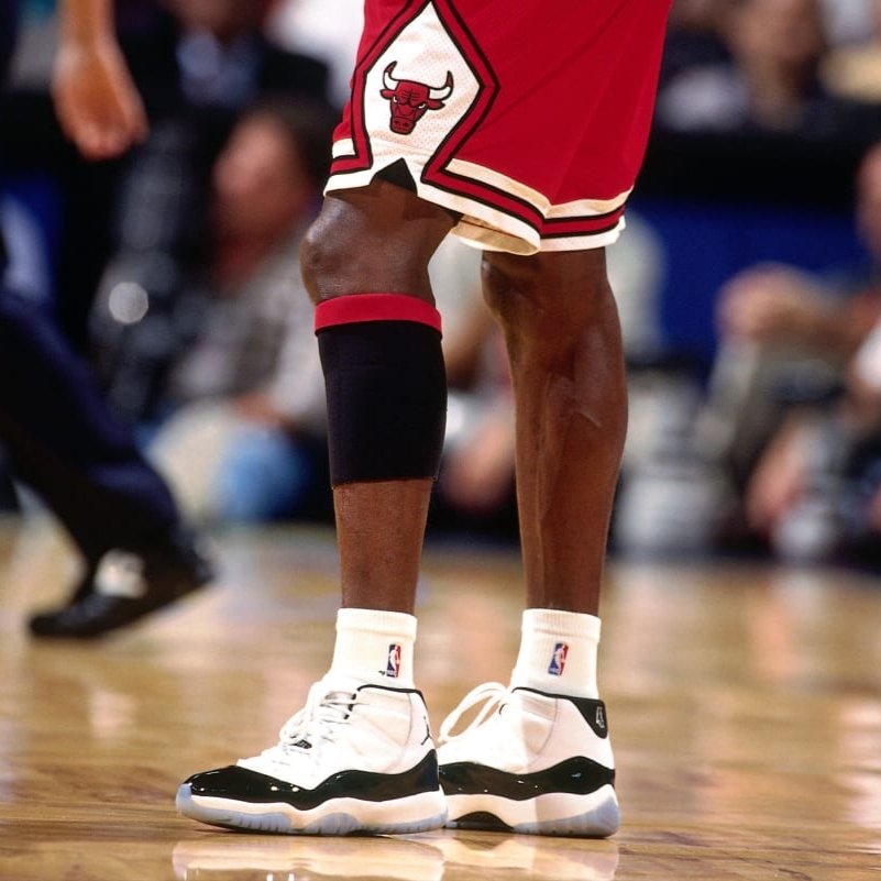 Jordan 11 Retro Bred 2019, Jordan 11 Retro Concord 2018 착용 스타일 - 3