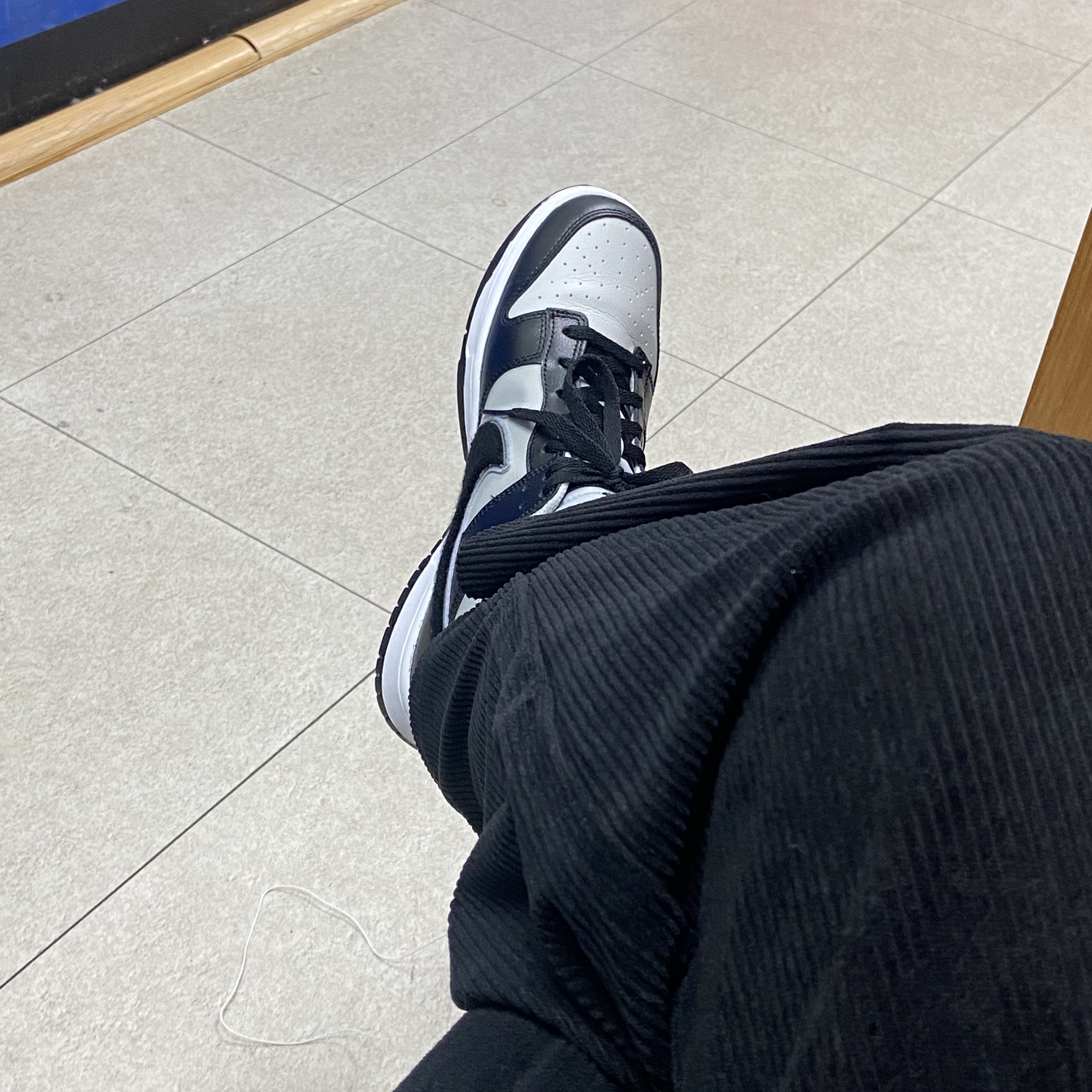 Nike Dunk Low Retro Grey Fog Black 착용 스타일
