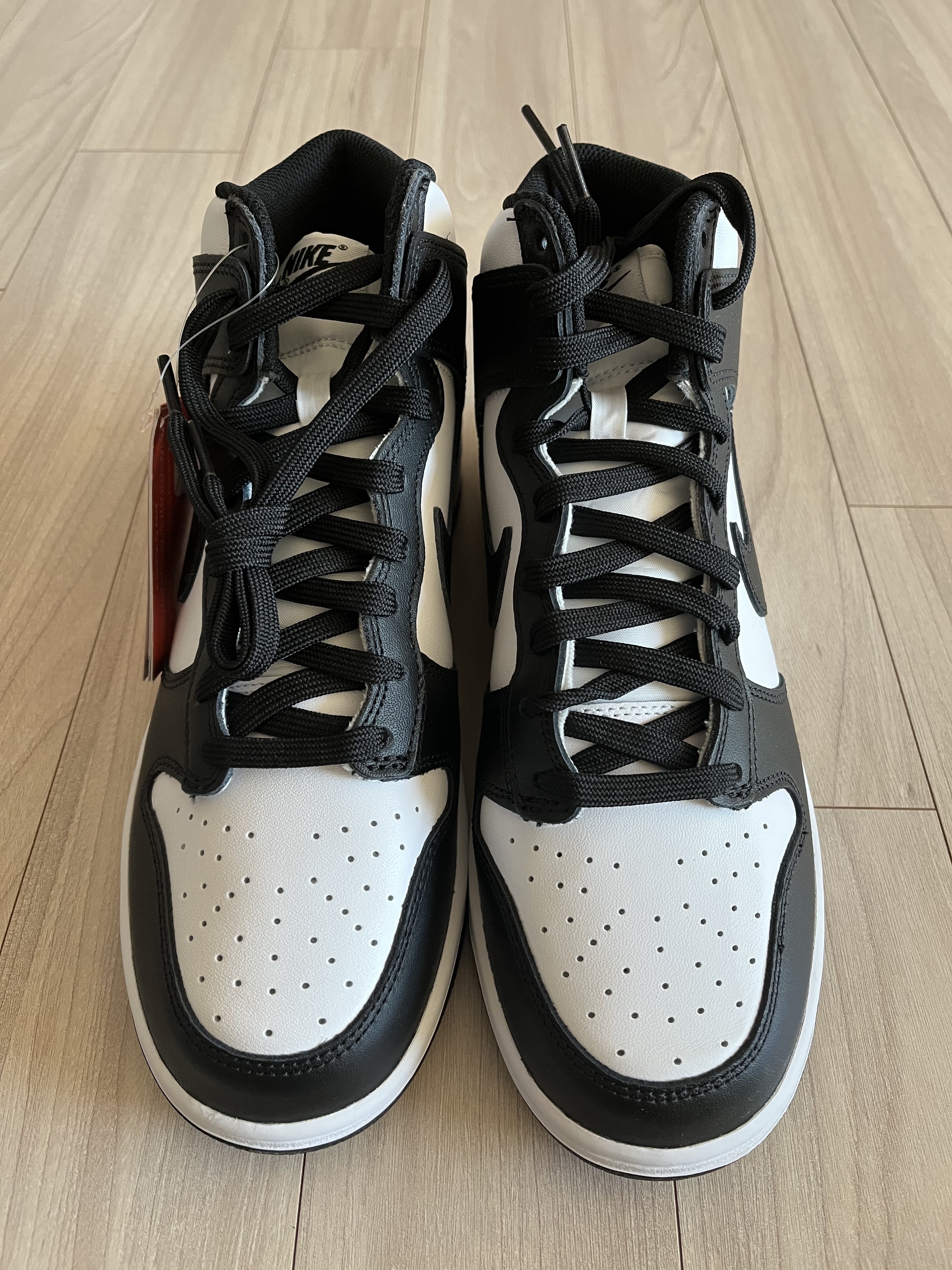 Nike Dunk High Retro Championship White 착용 스타일 - 1