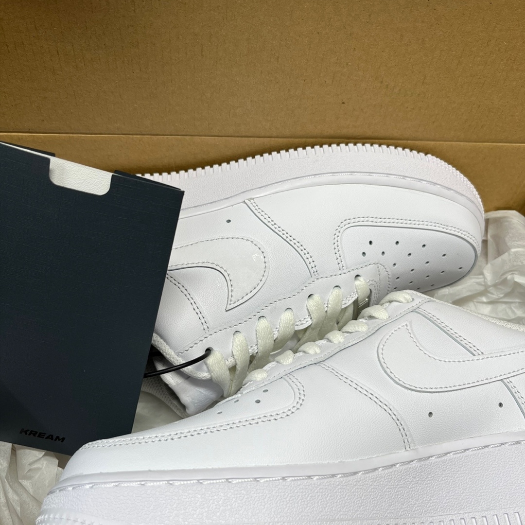 Nike Air Force 1 '07 Low White 착용 스타일 - 1