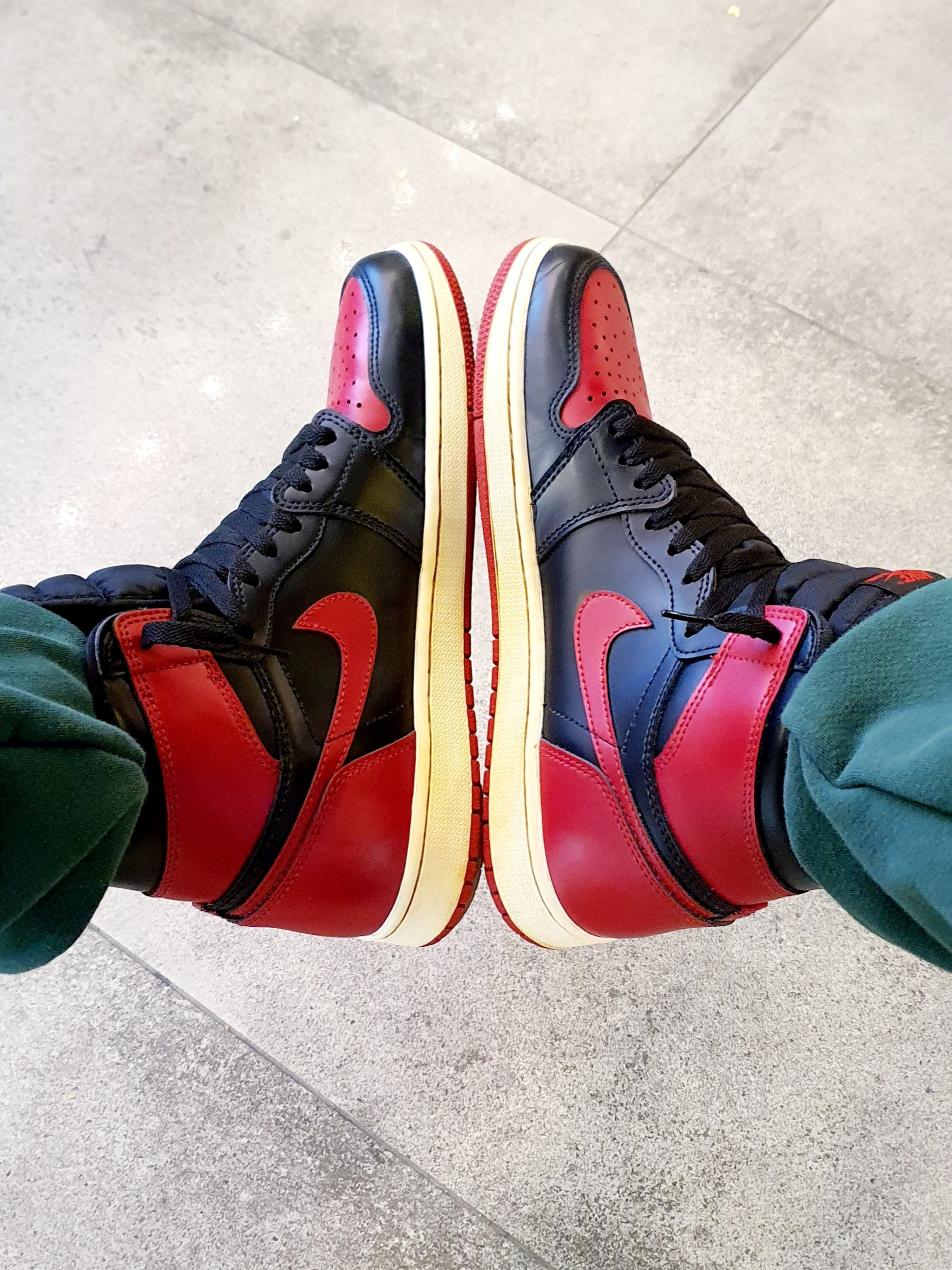 Jordan 1 Retro High OG Bred Banned 2016 착용 스타일 - 2