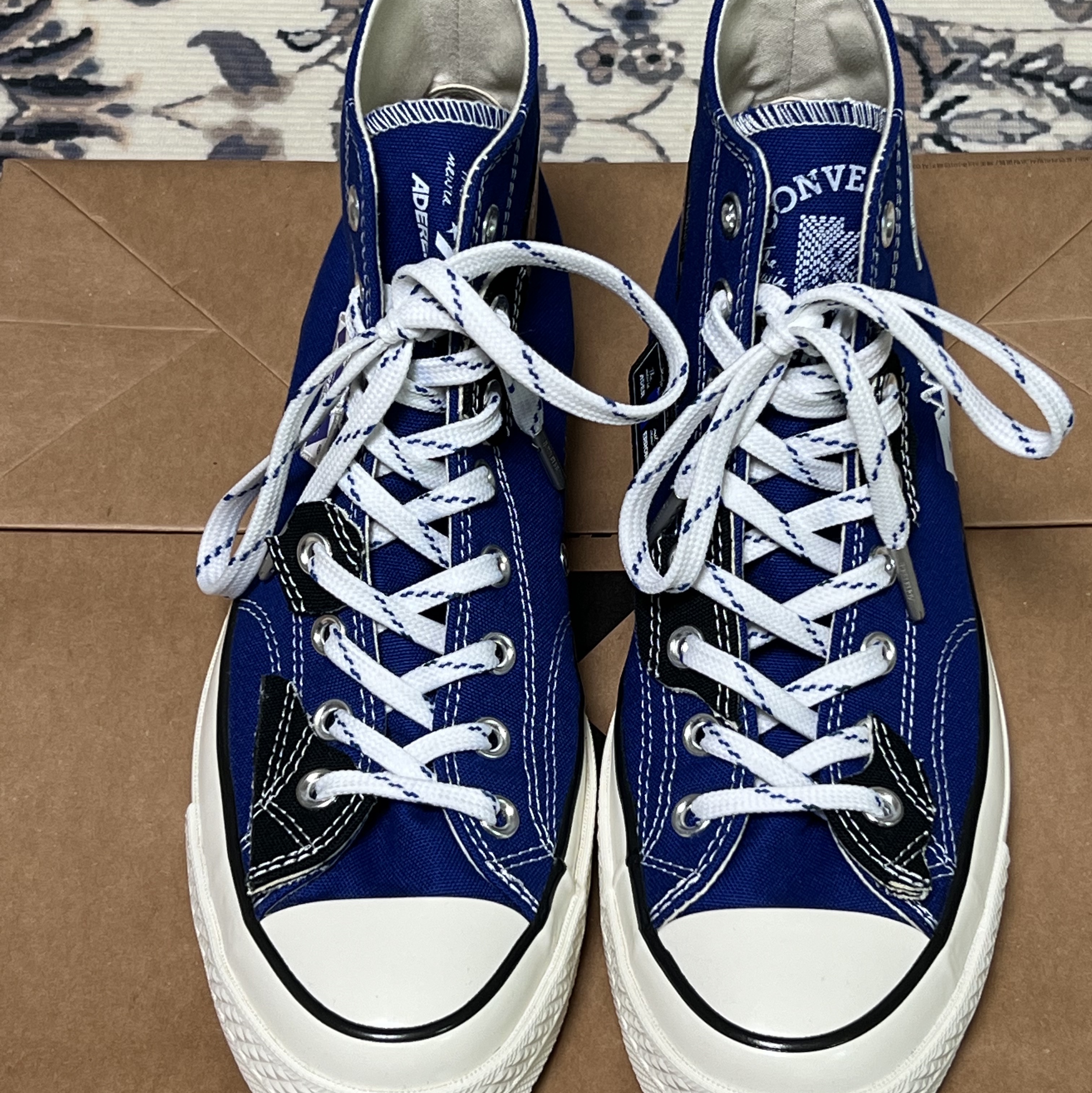 Converse x Ader Error Chuck 70 High White, Converse Chuck 70 Hi Black 착용 스타일 - 4