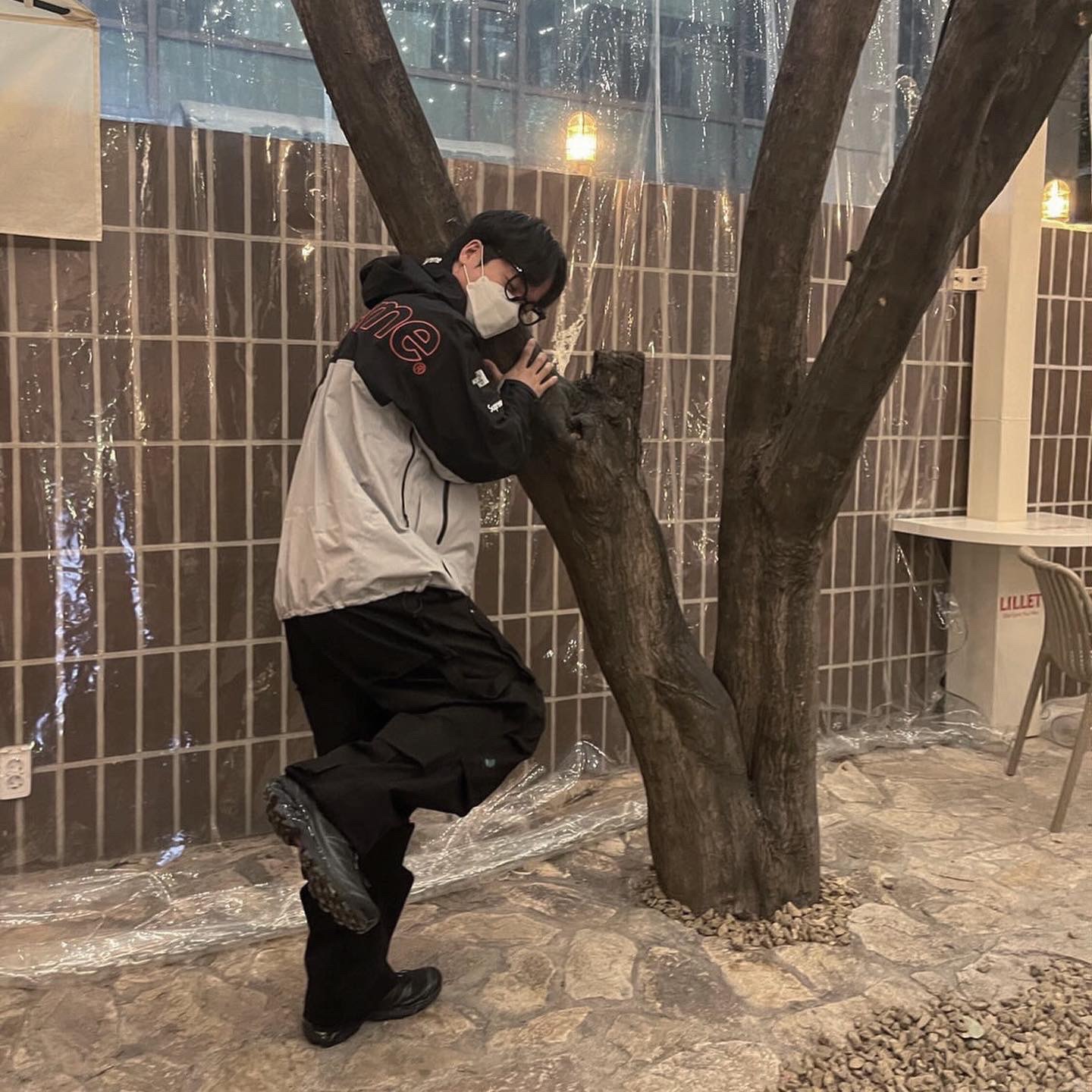 Supreme x The North Face Taped Seam Shell Jacket Grey - 22FW, Salomon XT-6 ADV Black 착용 스타일 - 2