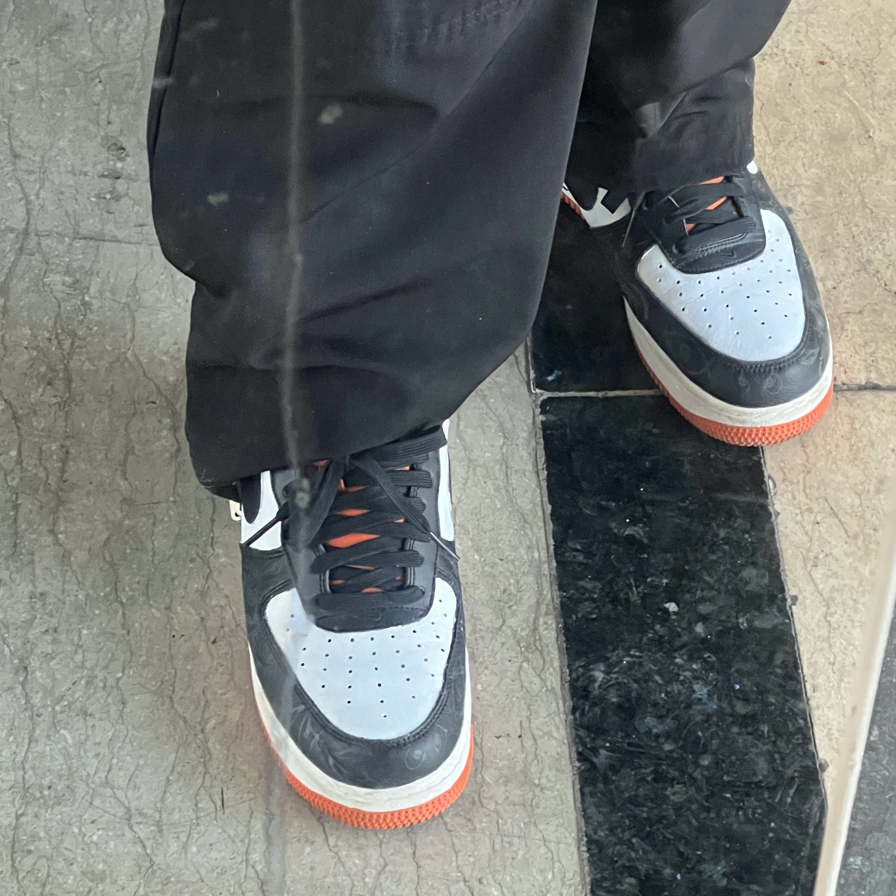 Nike Air Force 1 '07 PRM Halloween 착용 스타일