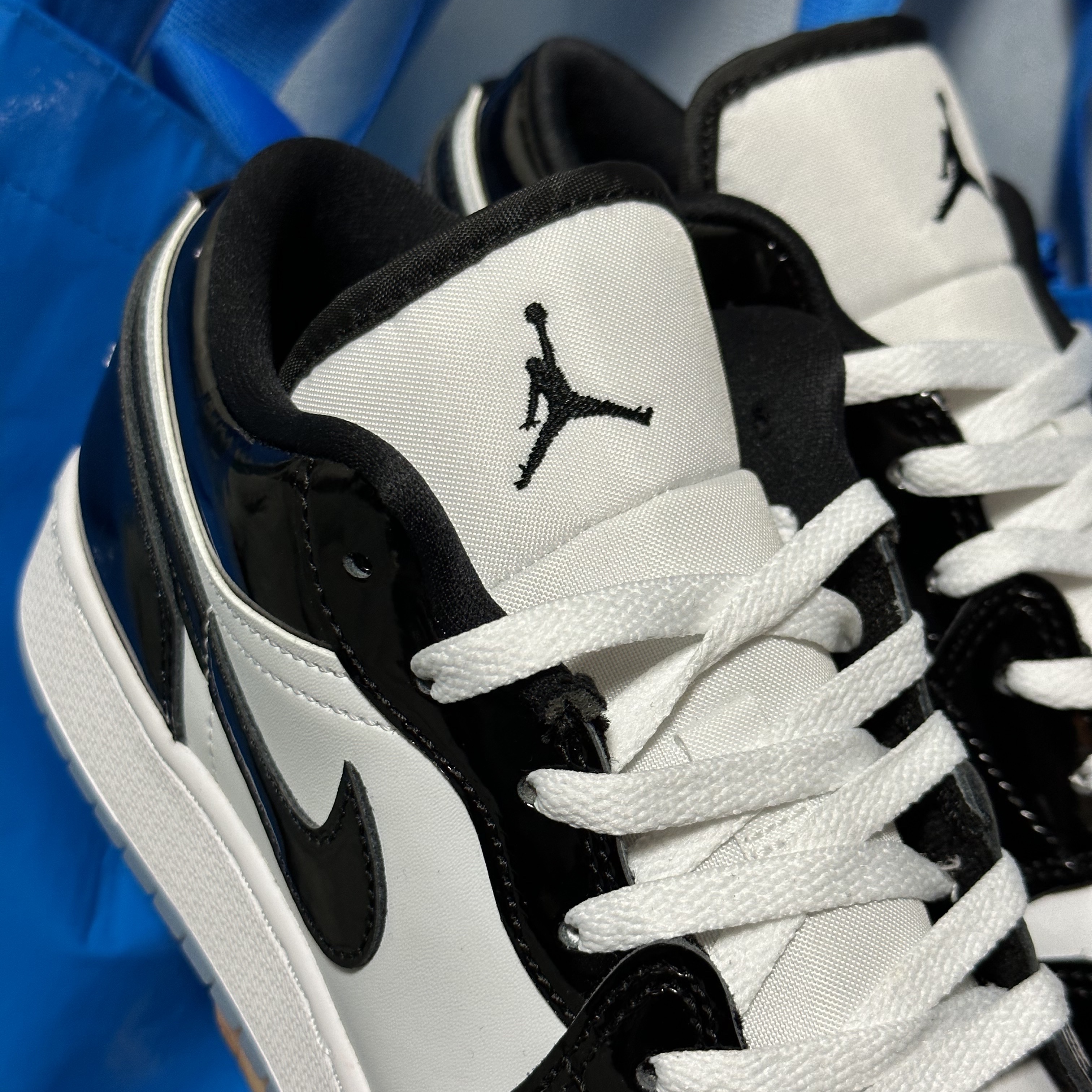 (GS) Jordan 1 Low SE Concord 착용 스타일 - 1