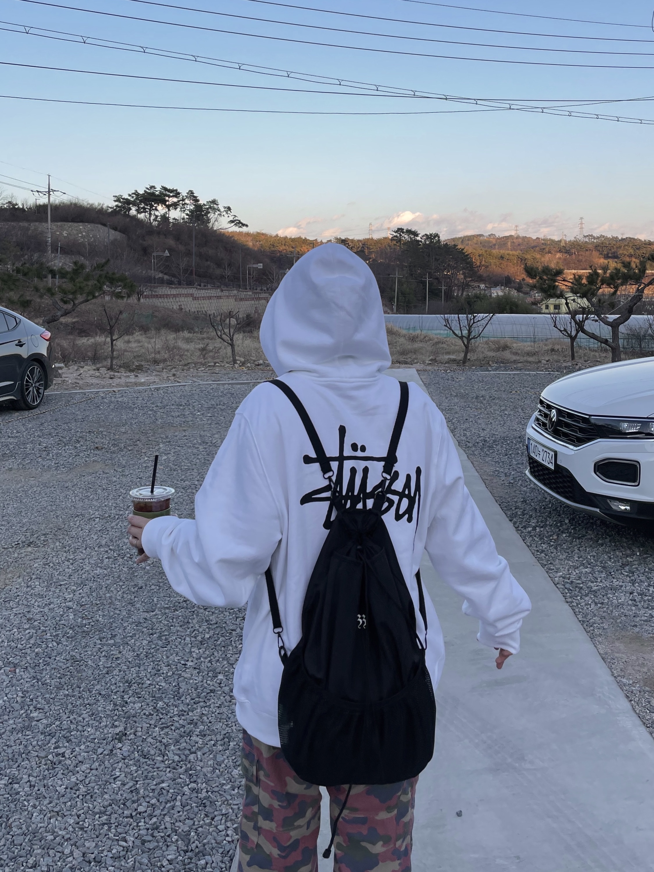 Stussy Basic Stussy Hoodie White 2022, (GS) Jordan 1 Mid SE White Washed Teal 착용 스타일 - 5