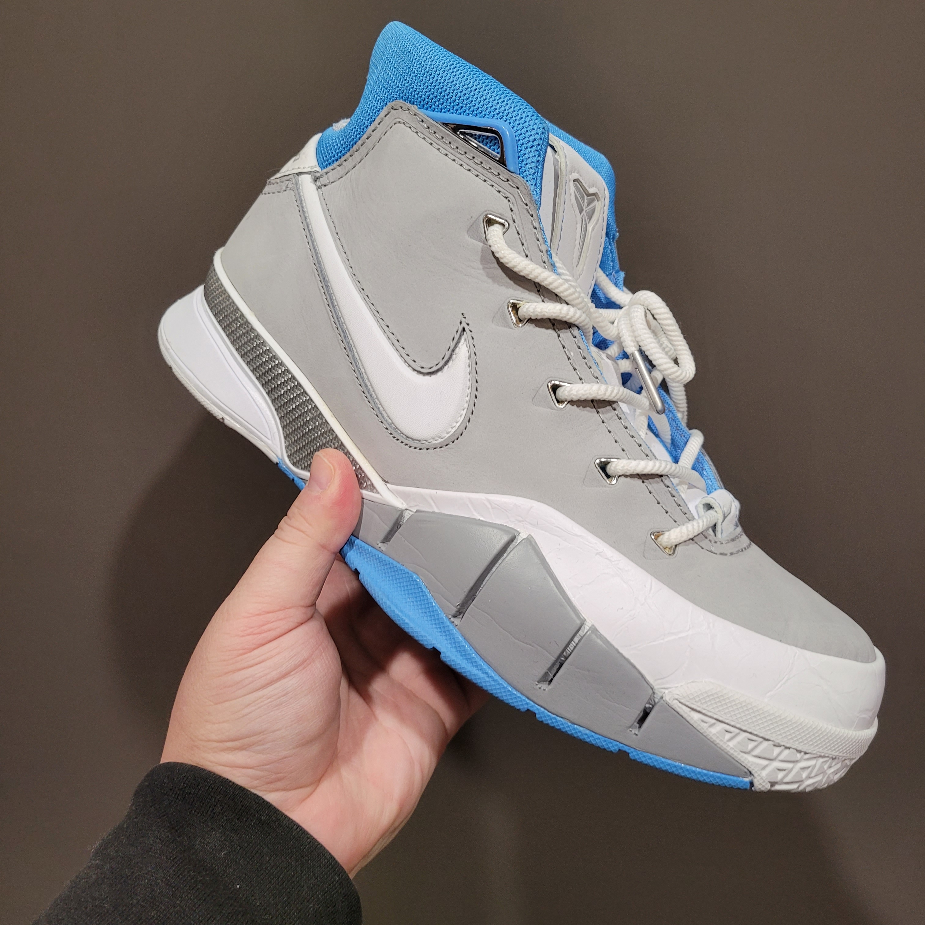 Nike Kobe 1 Protro MPLS 착용 스타일