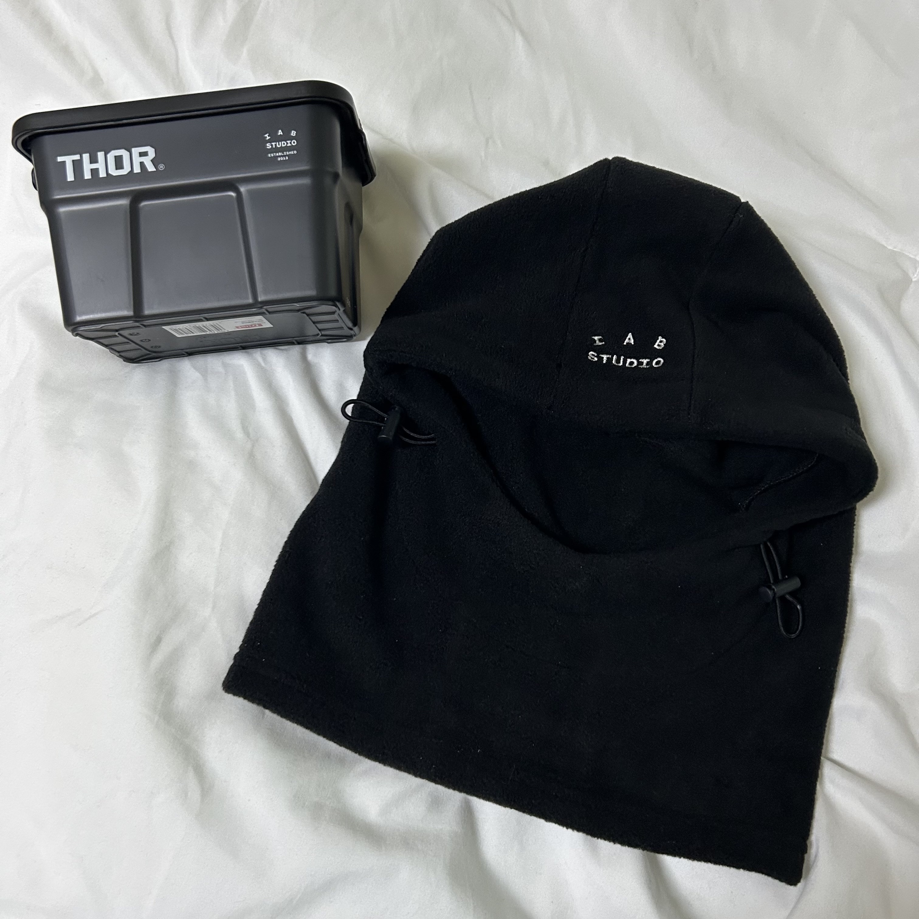 IAB Studio x Thor Balaclava & 1L Container Pack Black, IAB Studio x Thor Balaclava Black 착용 스타일