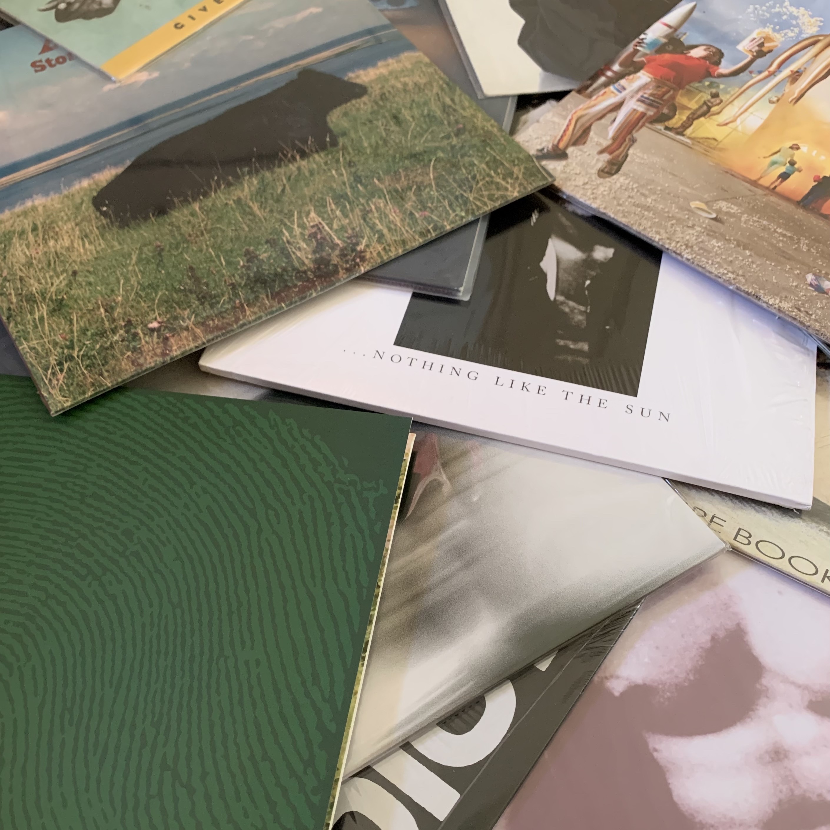 92914 Sunset and Home LP (Re-Issued Ver.) 착용 스타일