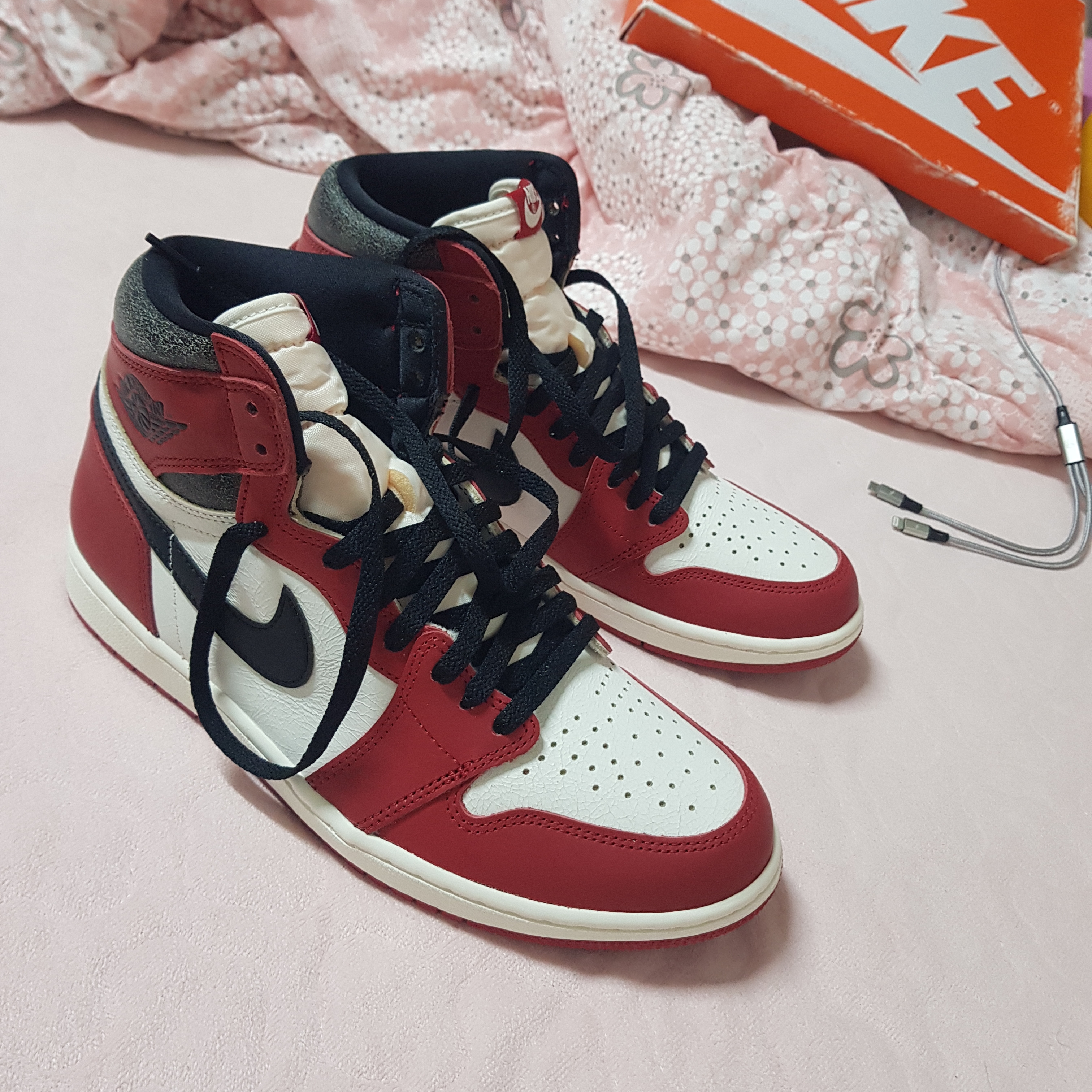 Jordan 1 Retro High OG Chicago 2022 착용 스타일 - 1