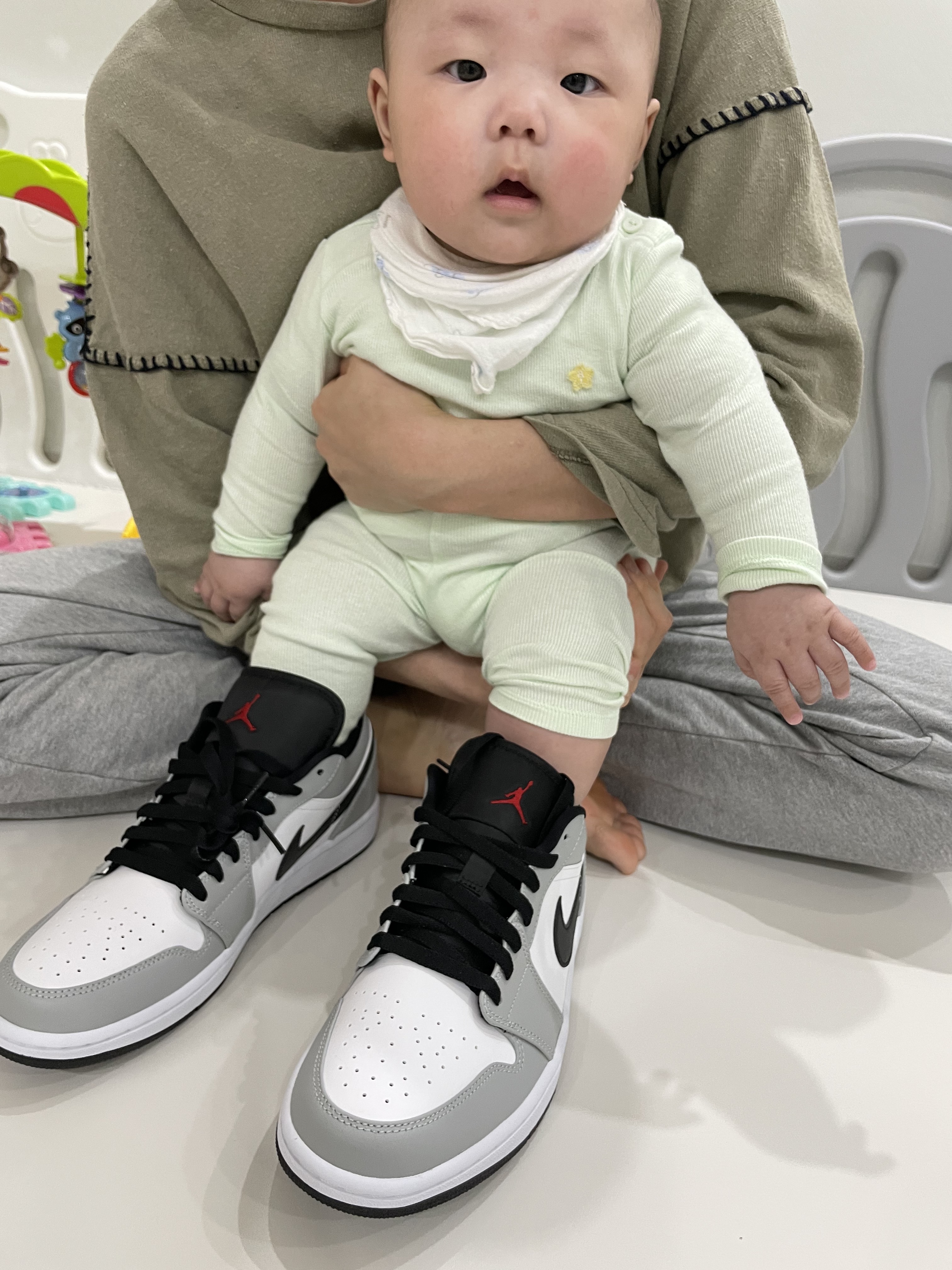 Jordan 1 Low Light Smoke Grey 착용 스타일