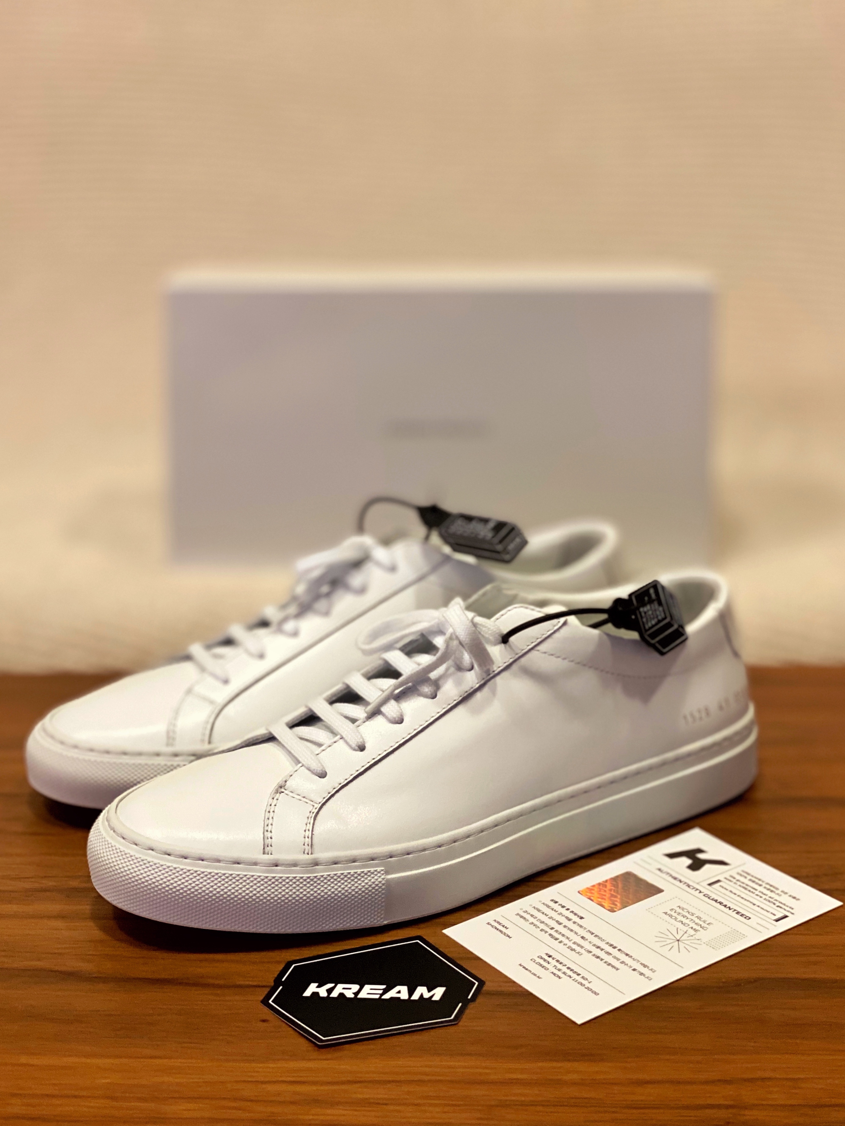 Common Projects Original Achilles Low White 착용 스타일