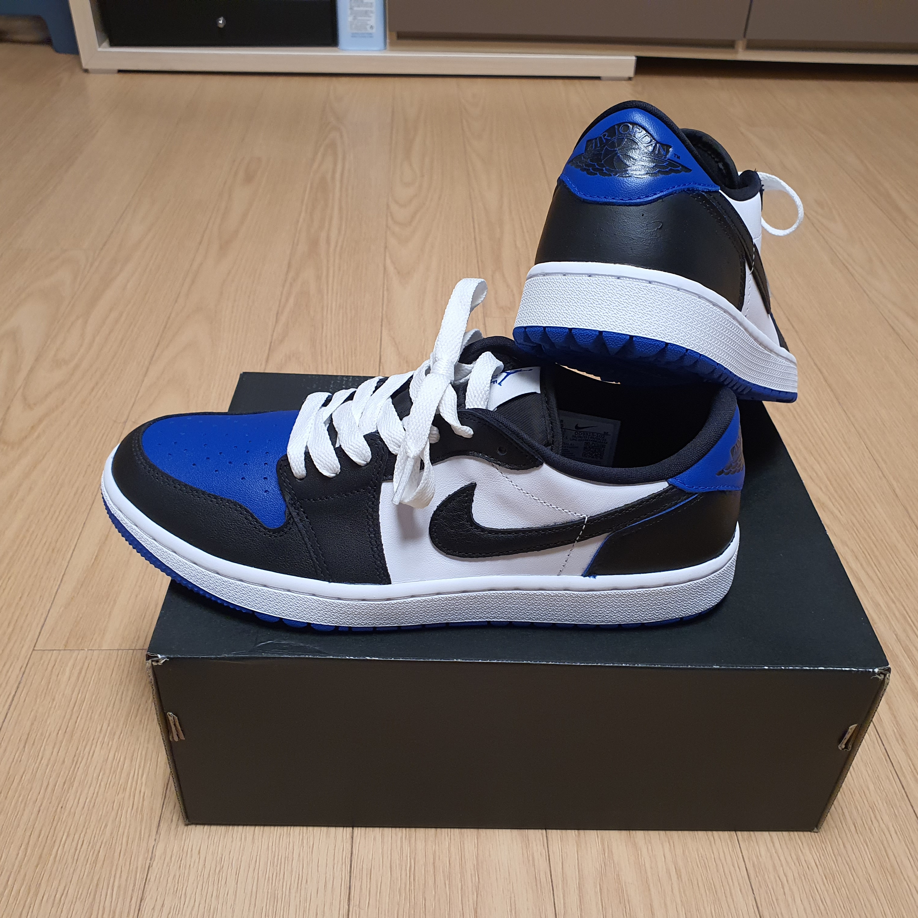 Jordan 1 Low Golf Sport Royal 착용 스타일 - 1