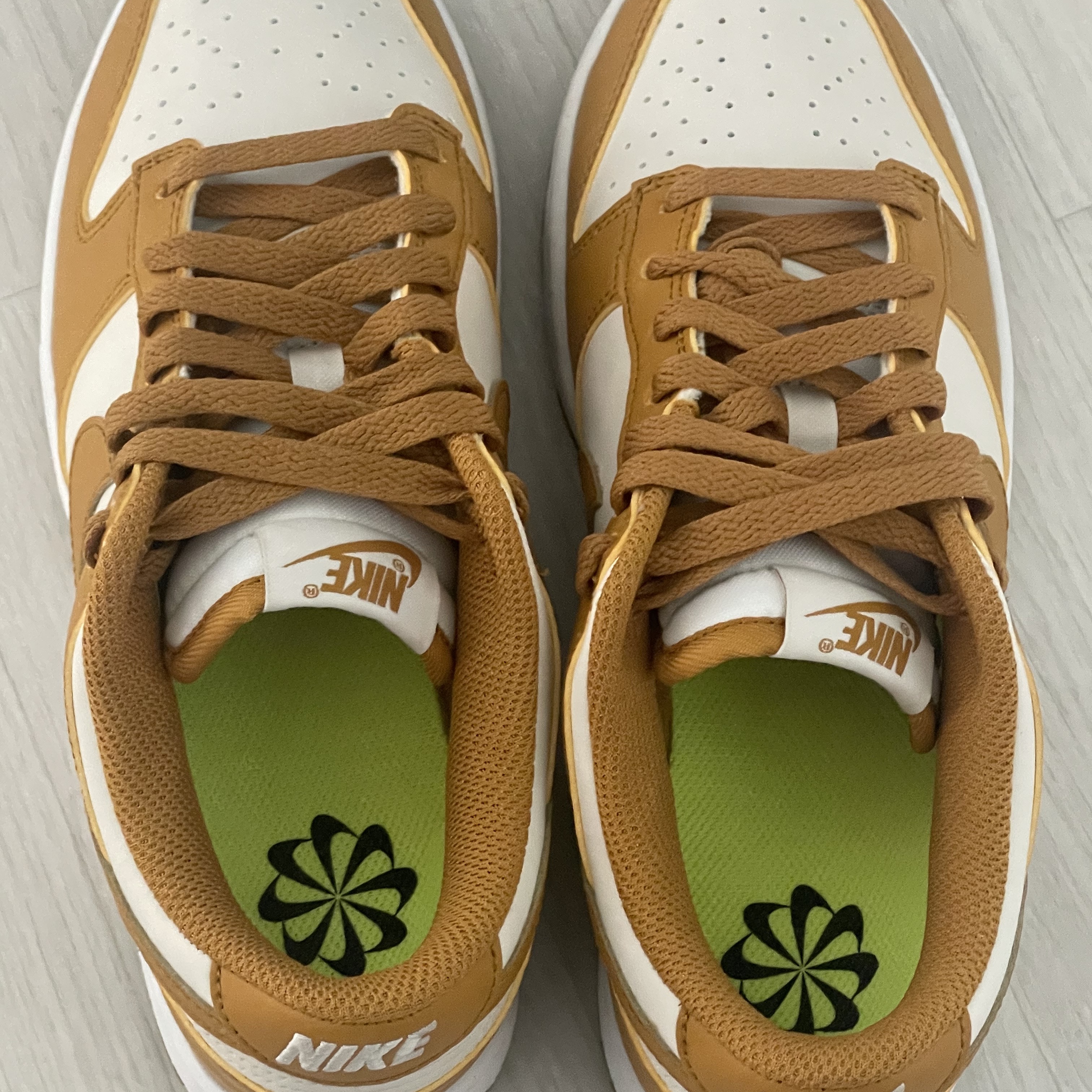 (W) Nike Dunk Low Next Nature Phantom 착용 스타일