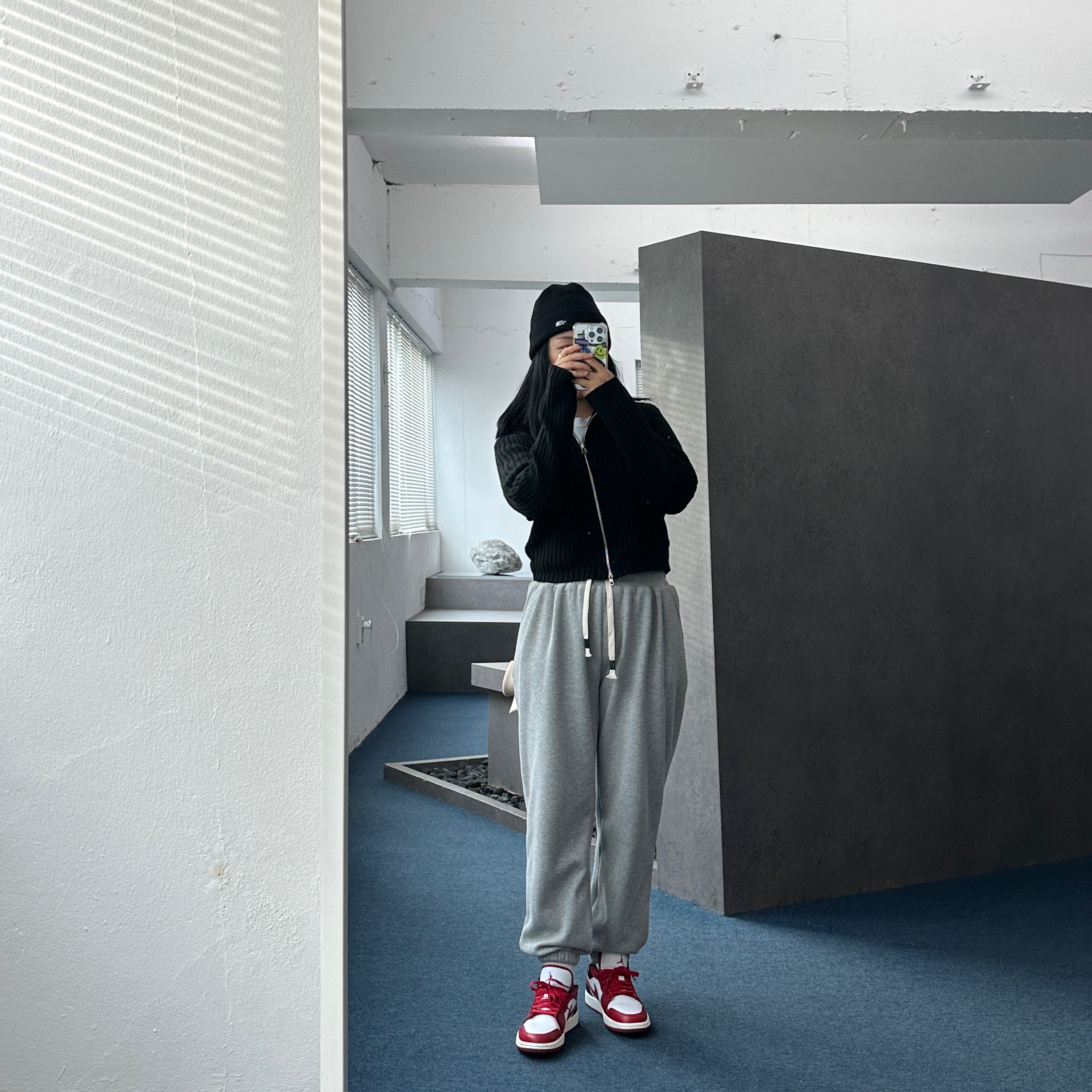 (W) Jordan 1 Low White Gym Red 착용 스타일 - 2