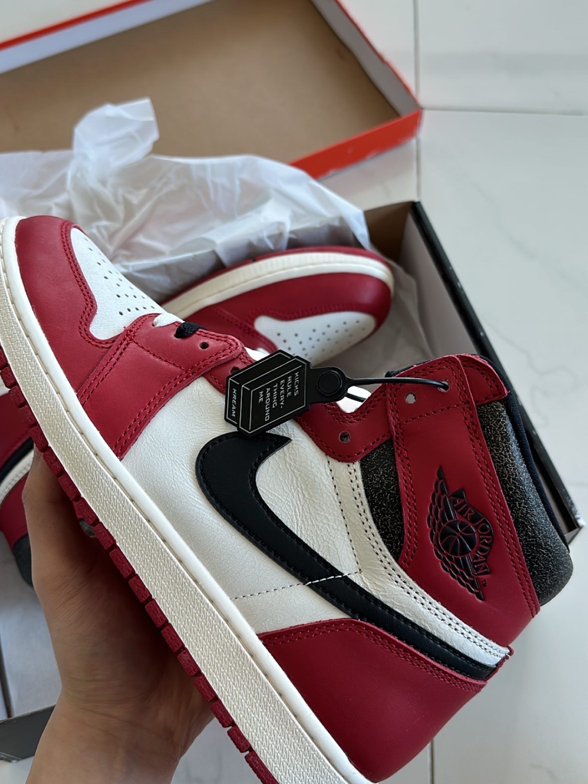 Jordan 1 Retro High OG Chicago 2022 착용 스타일