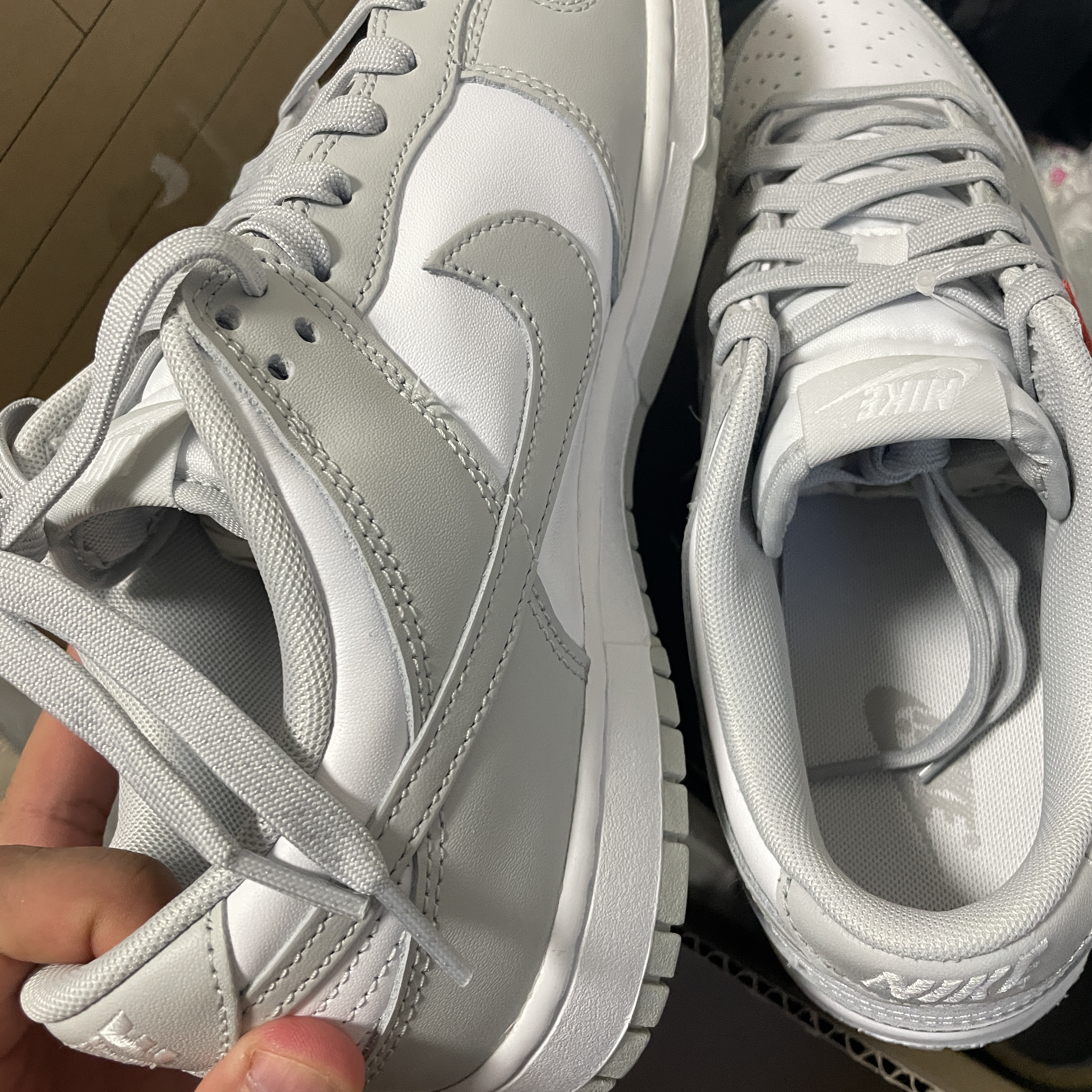 Adidas Samba Vegan White Black, Nike Dunk Low Retro Grey Fog 착용 스타일 - 2
