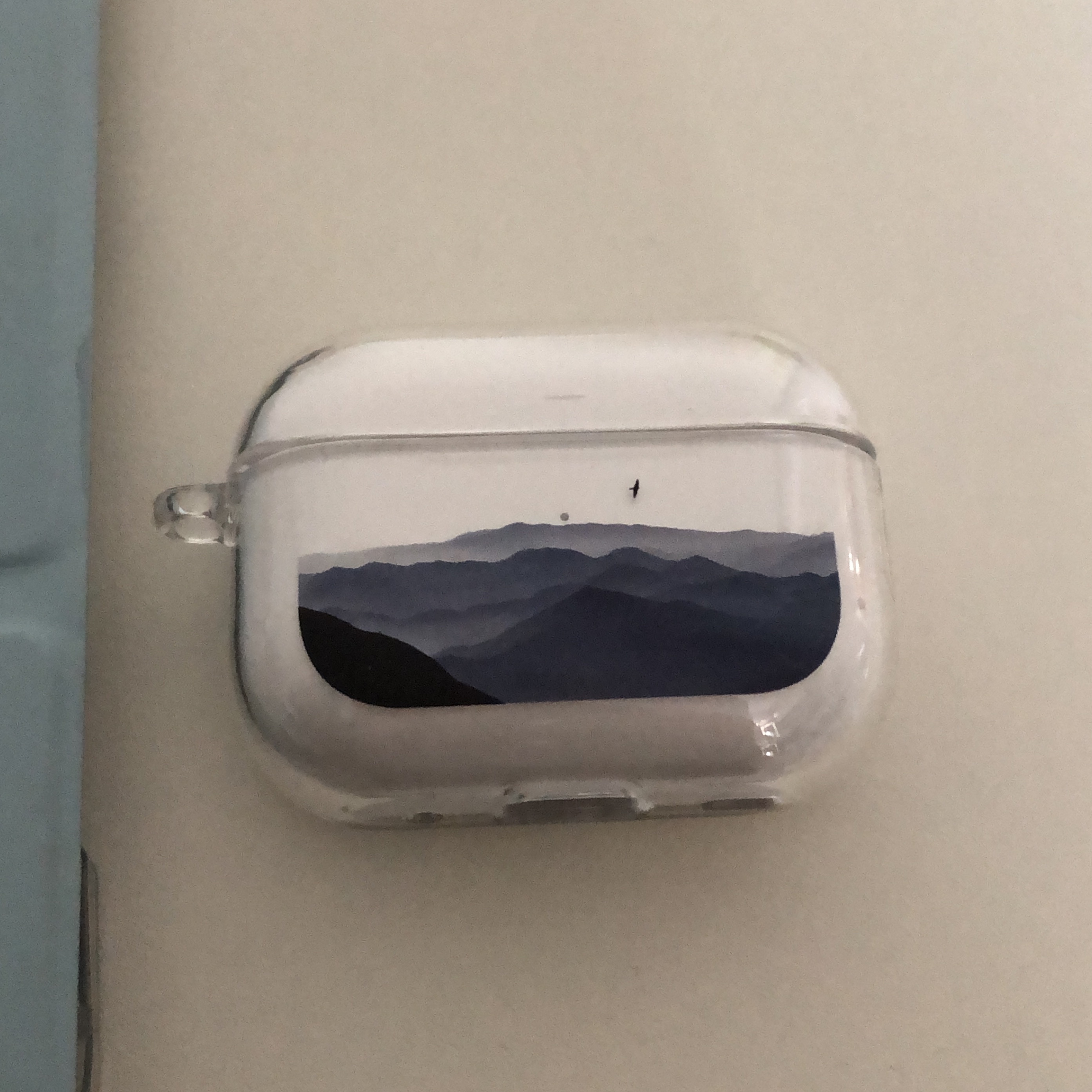 Apple AirPods Pro 2nd Gen (Korean Ver.), Apple iPad Air 5th Gen Wifi 64GB Blue (Korean Ver.) 착용 스타일 - 2