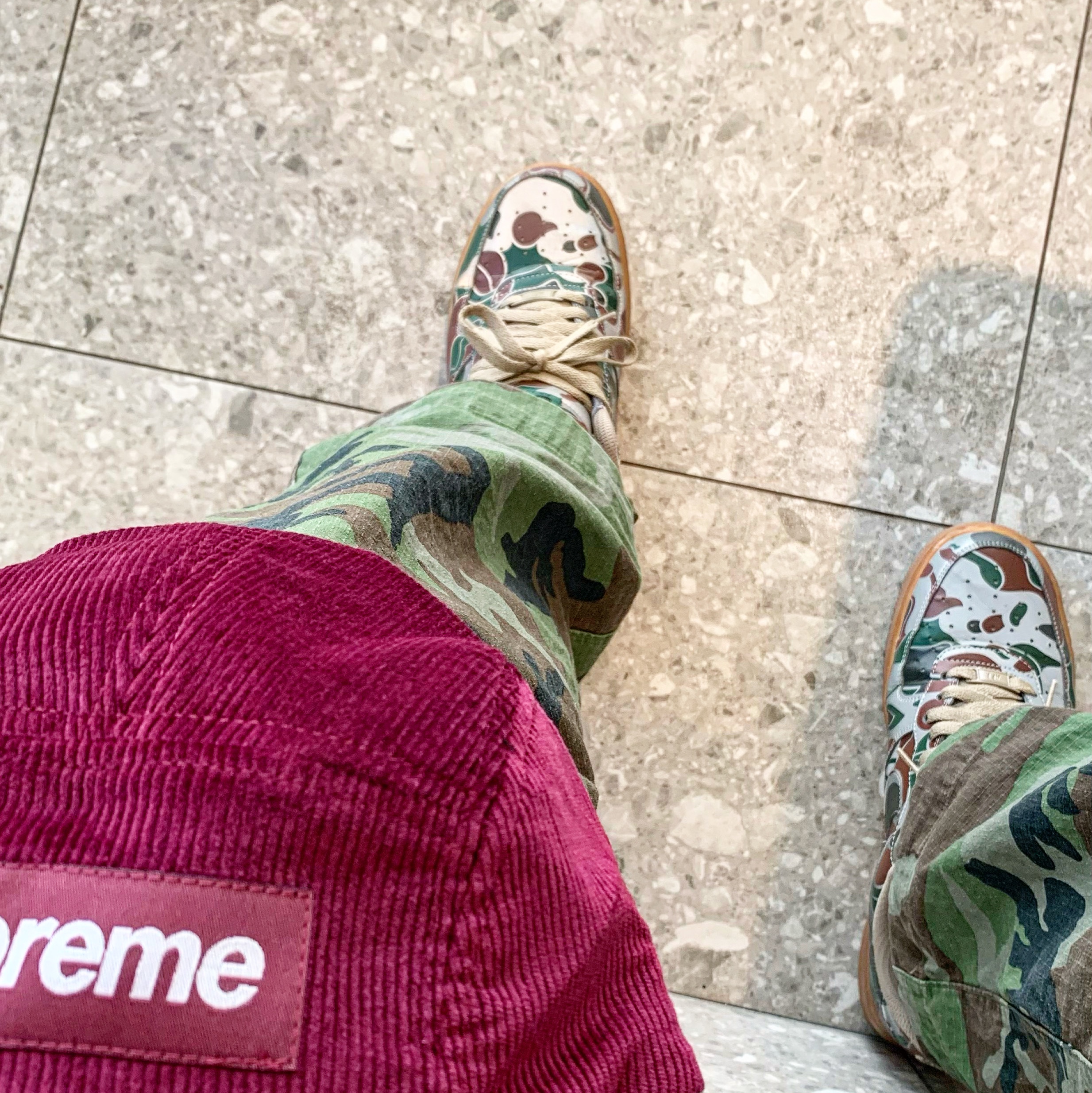 Supreme Corduroy Camp Cap Magenta - 22FW 착용 스타일
