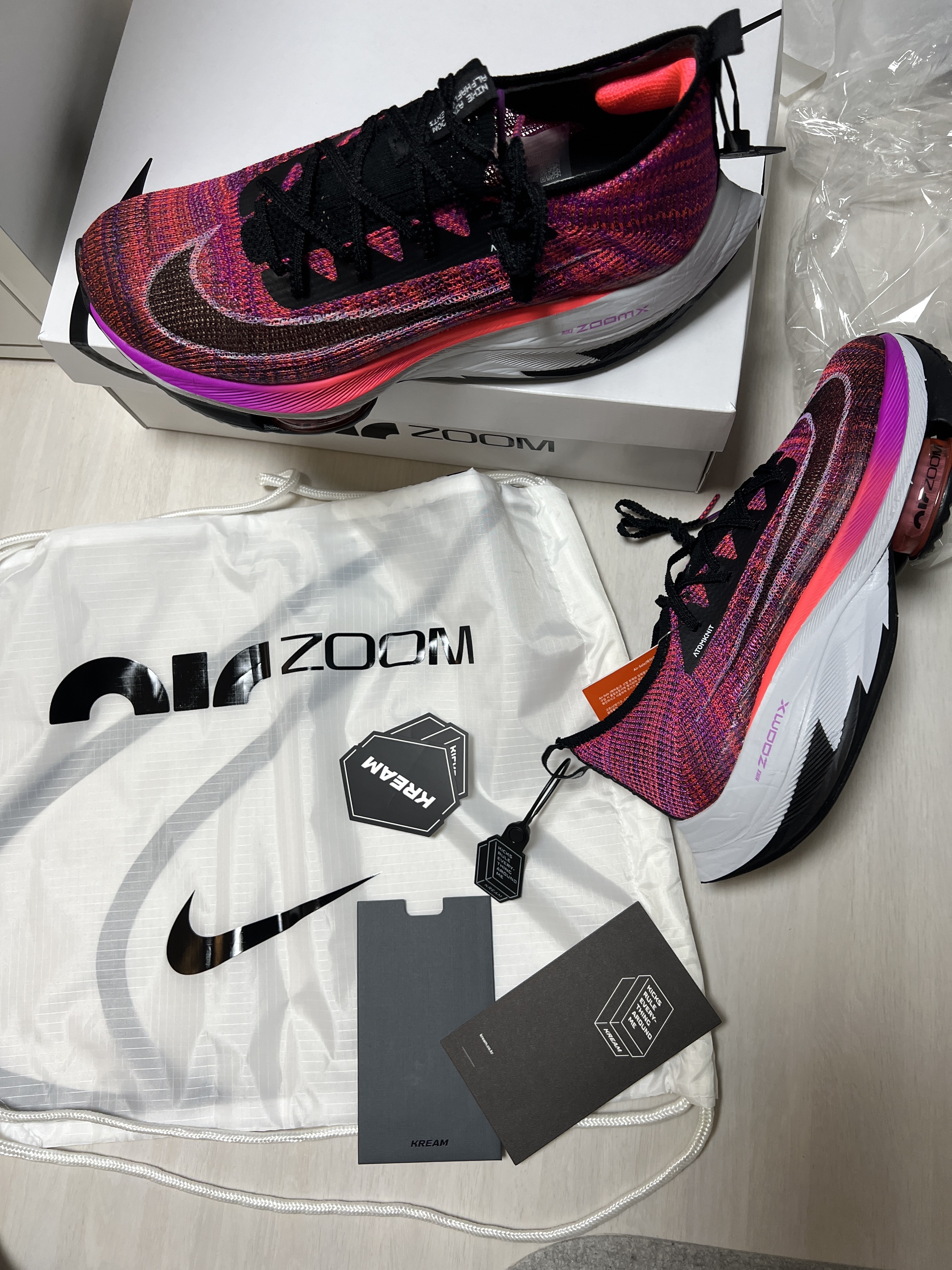 Nike Air Zoom Alphafly Next% Hyper Violet 착용 스타일