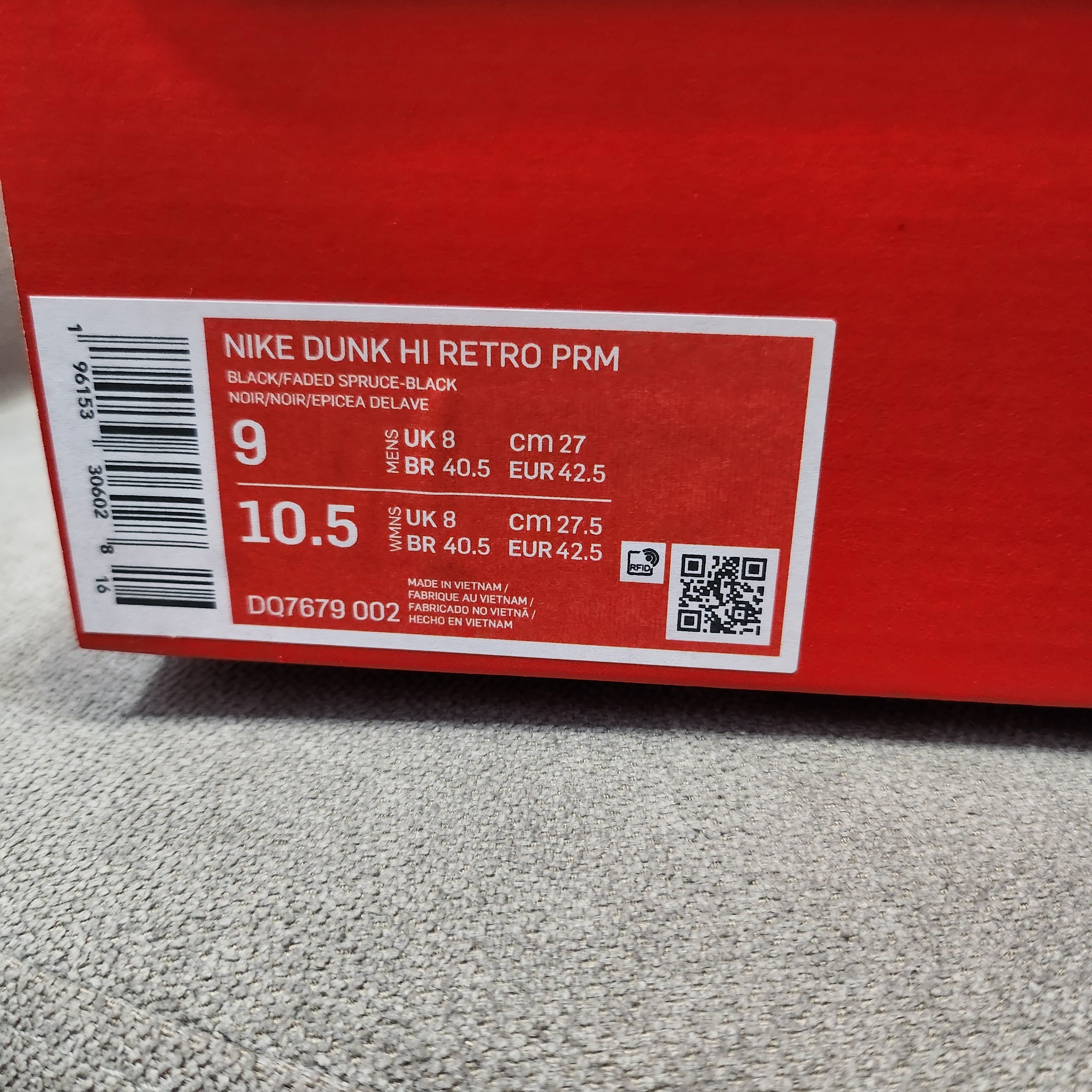 Nike Dunk High Retro PRM Faded Spruce 착용 스타일