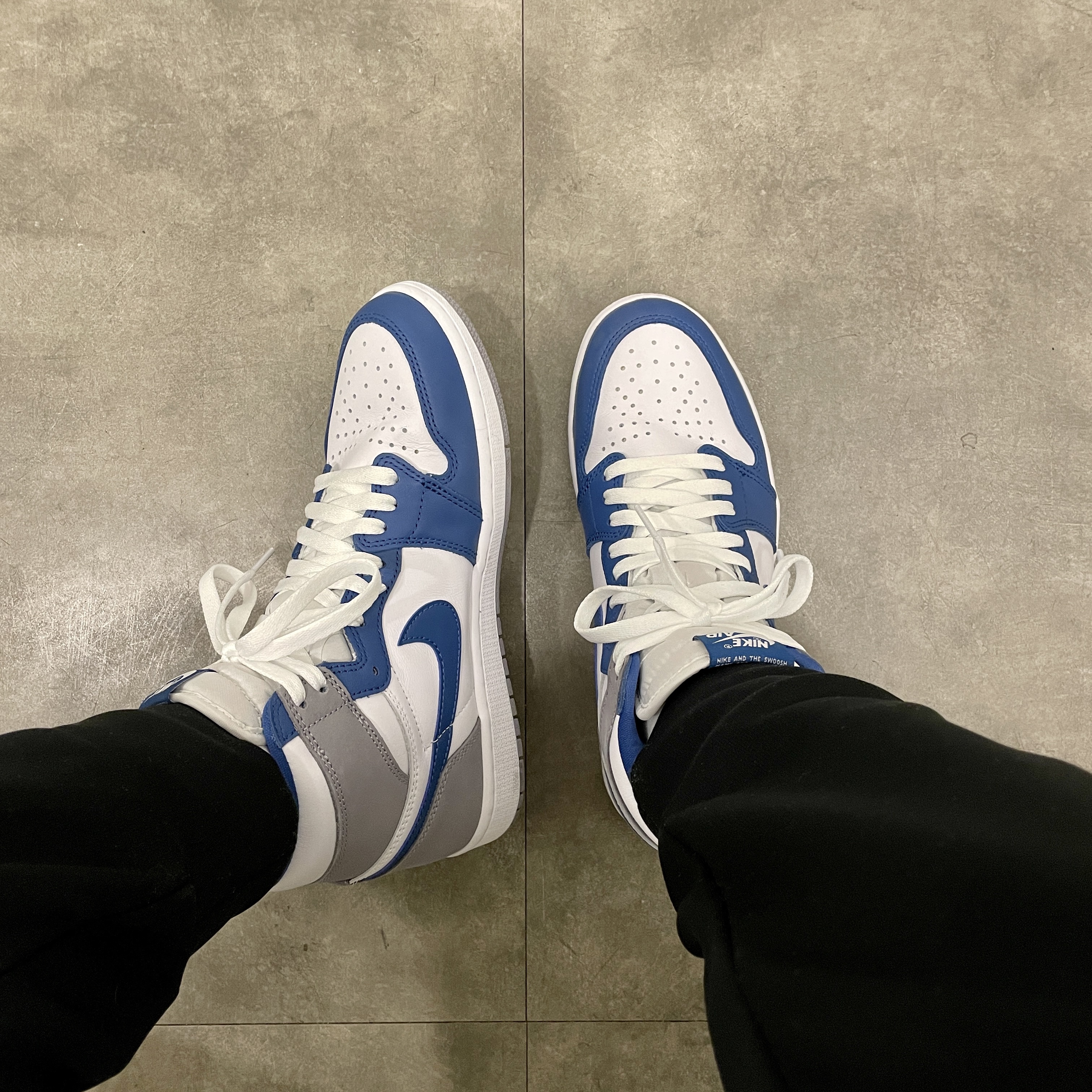 Jordan 1 Retro High OG True Blue 착용 스타일 - 2