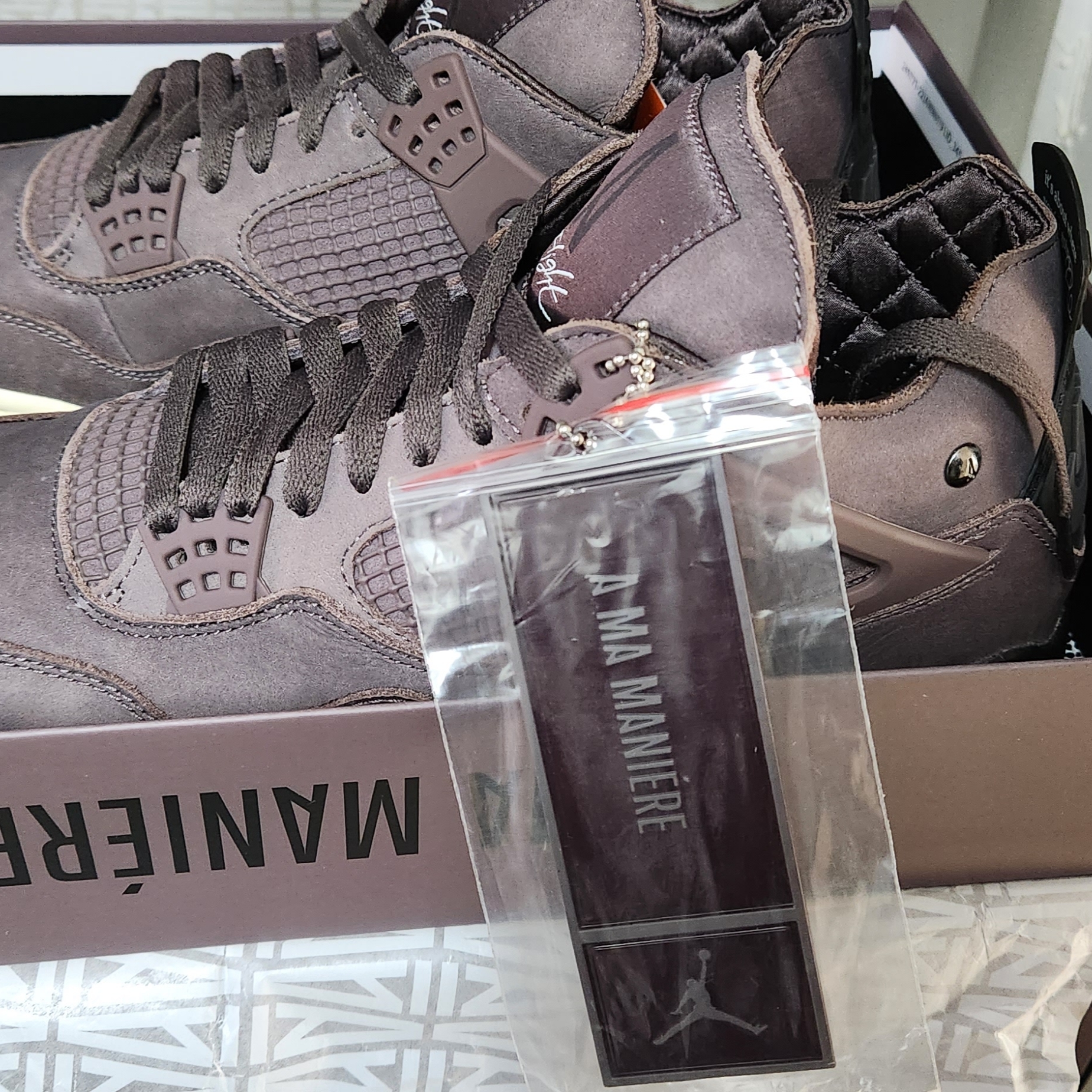 Jordan 4 x A Ma Maniere Retro Violet Ore 착용 스타일 - 2