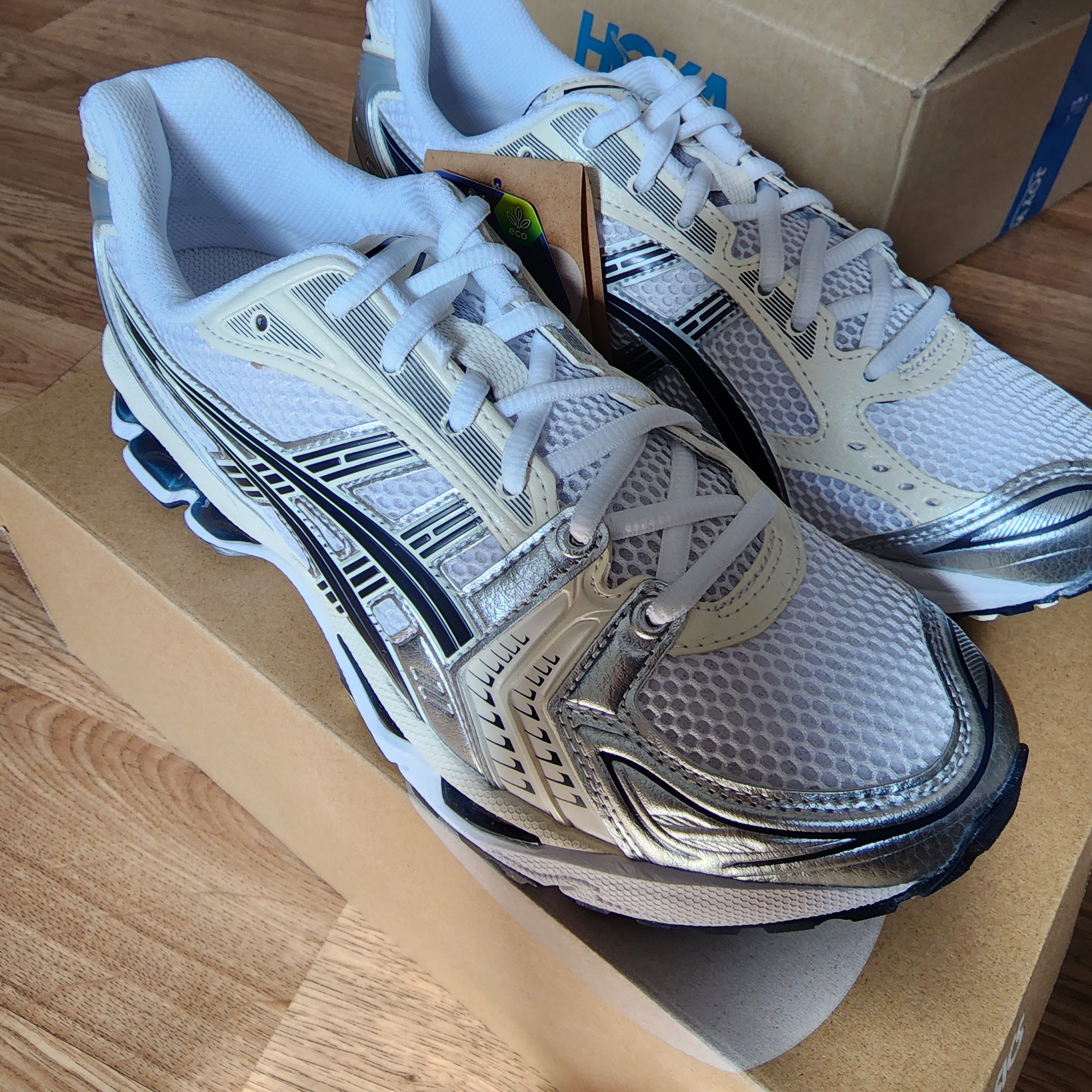 (W) Asics Gel-Kayano 14 White Midnight 착용 스타일 - 2