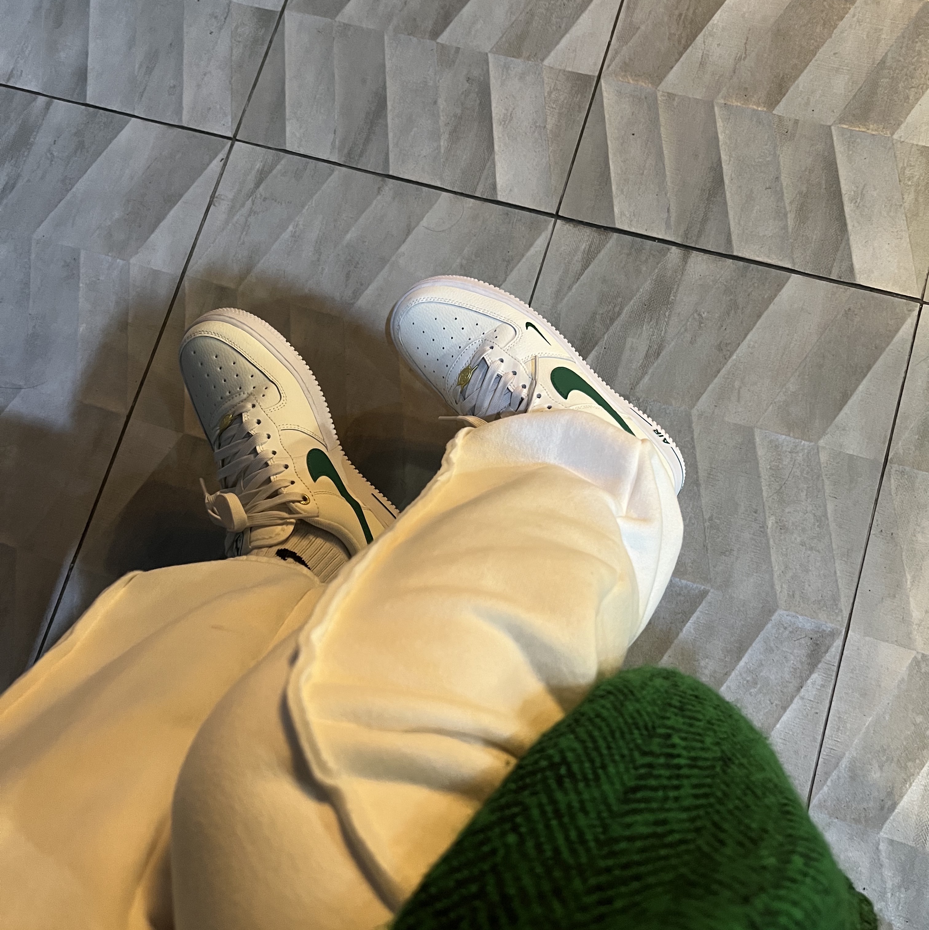 (W) Nike Air Force 1 '07 SE 40th Anniversary Join Forces Sail Malachite 착용 스타일