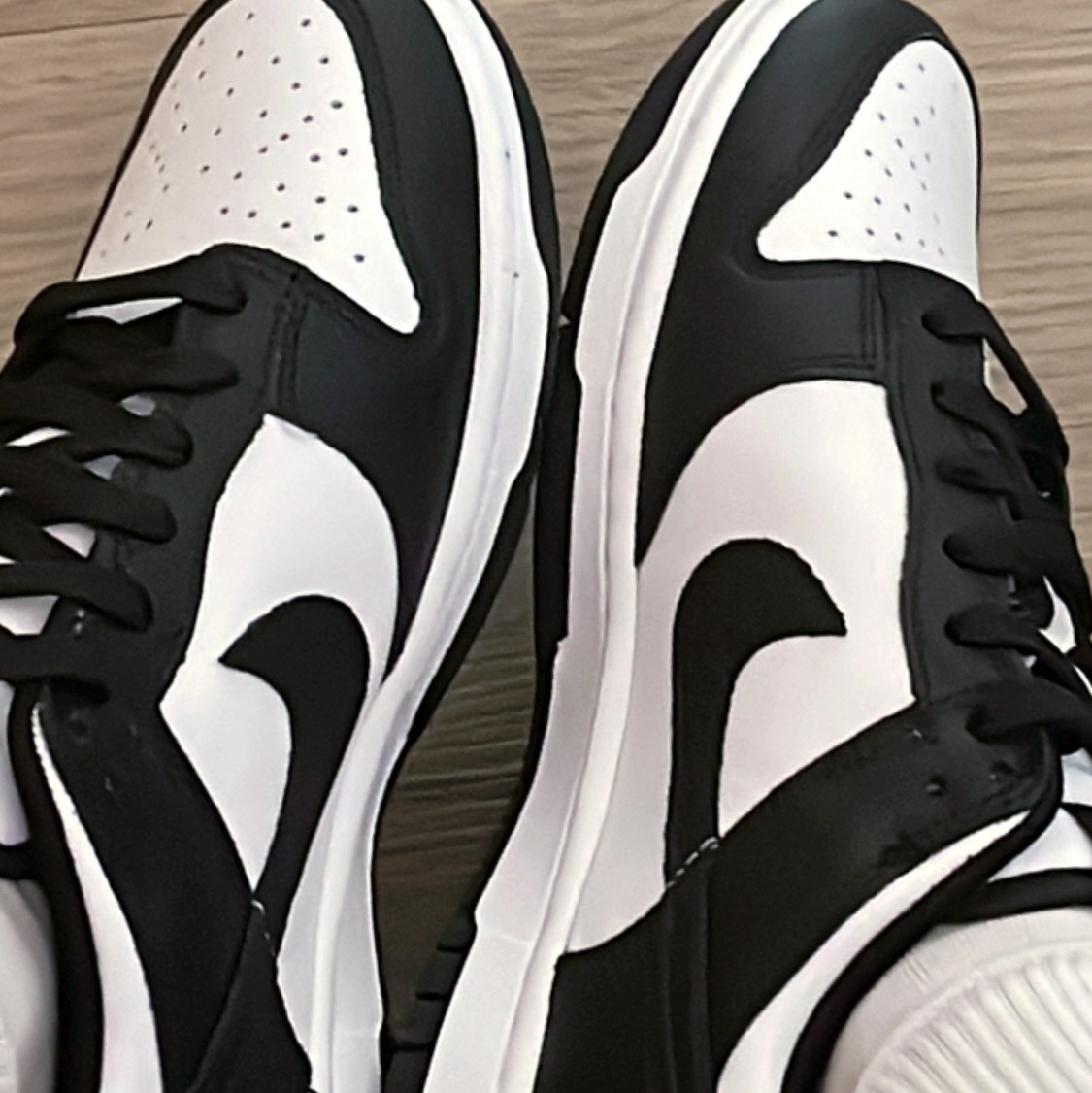 Nike Dunk Low Retro Black 착용 스타일